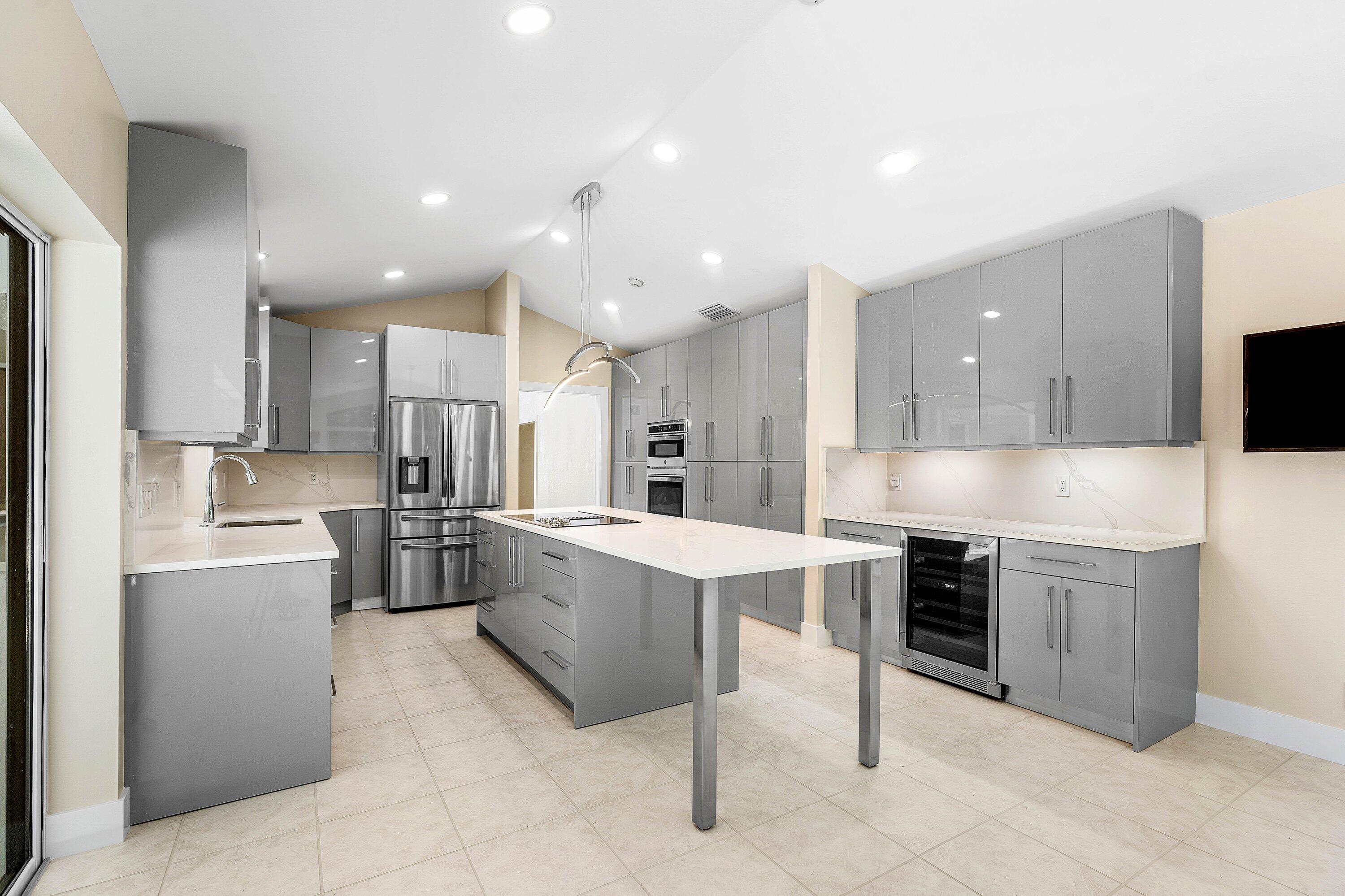 6415 Brandon Street Property Photo 15