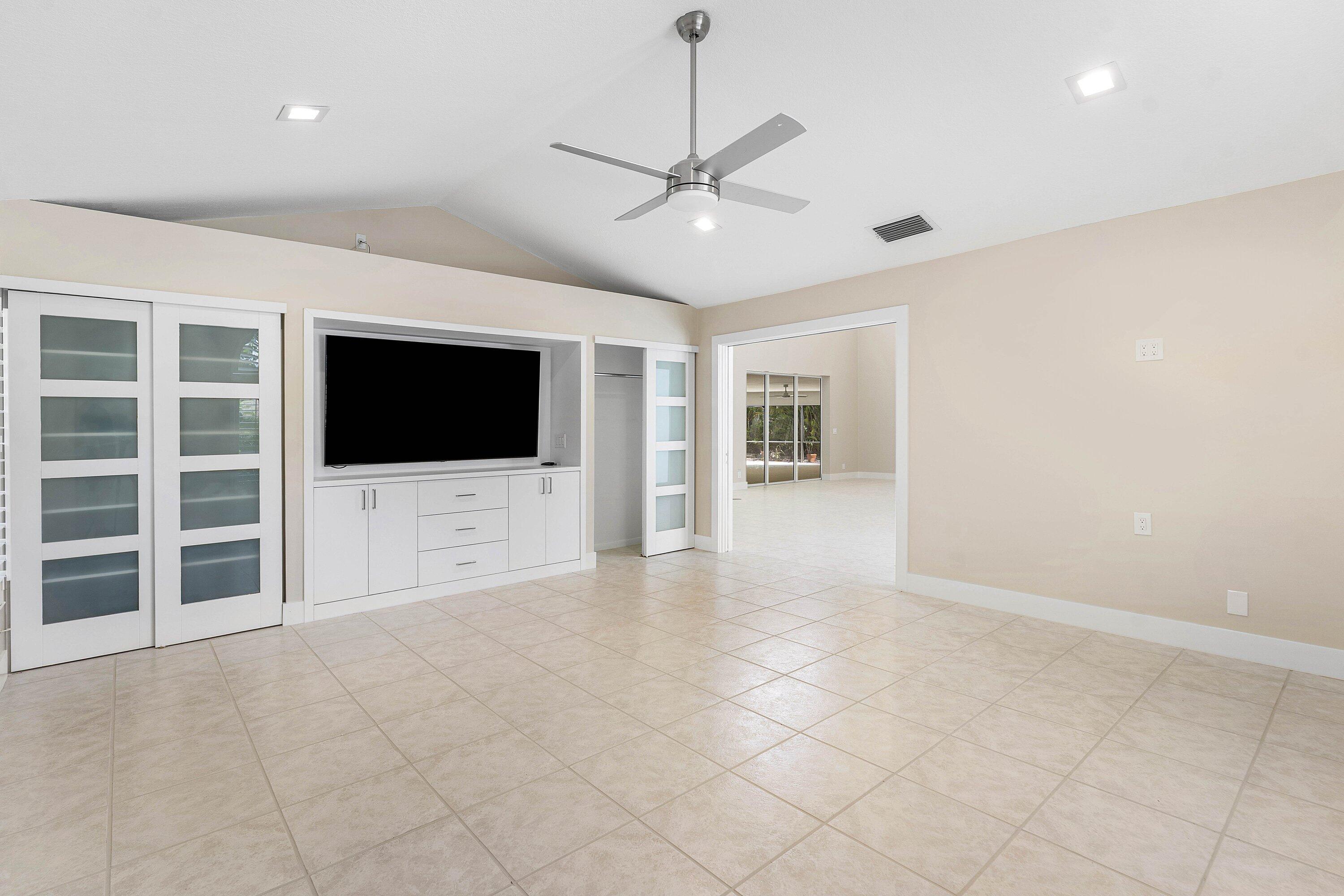 6415 Brandon Street Property Photo 27