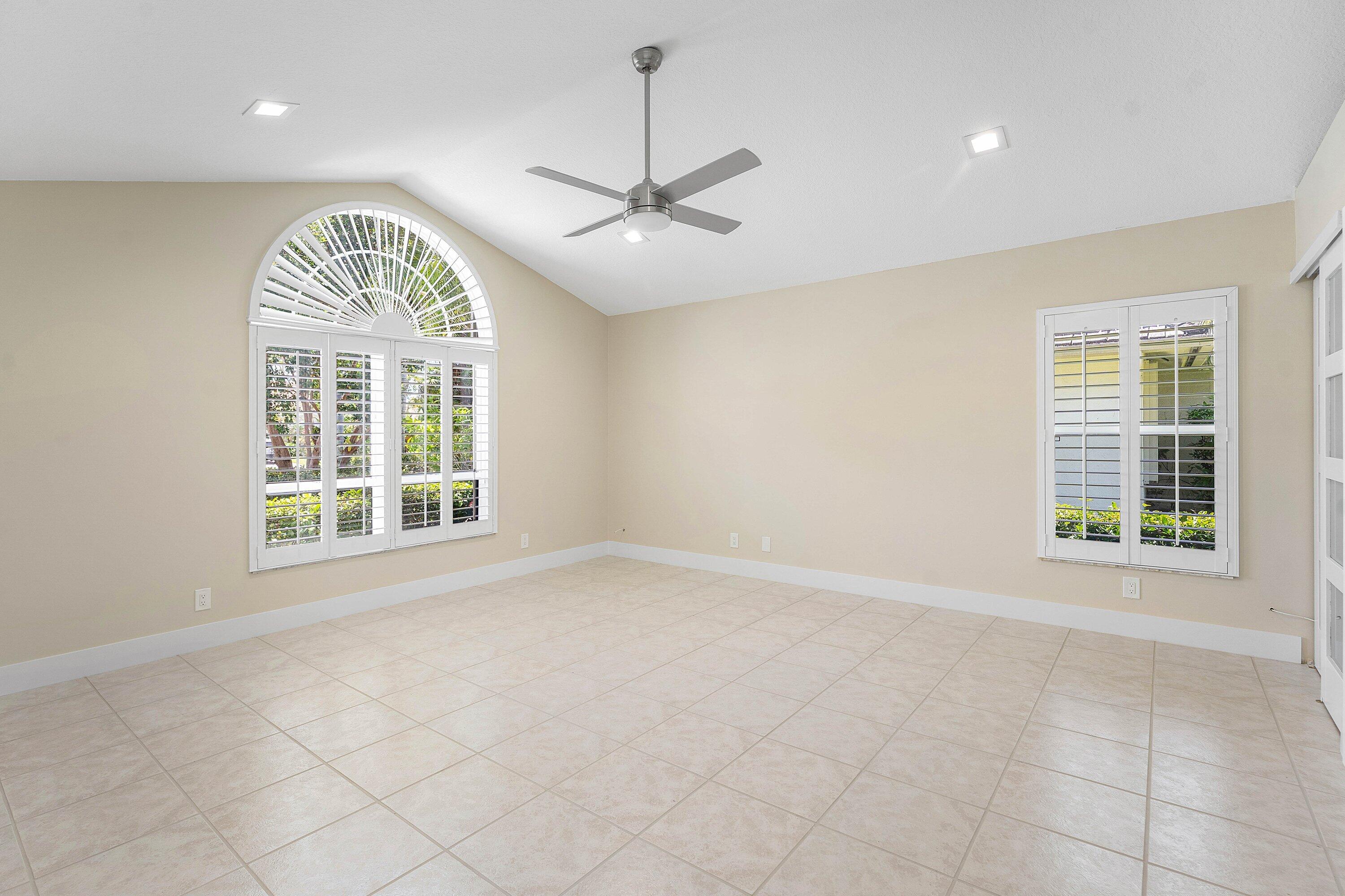 6415 Brandon Street Property Photo 29