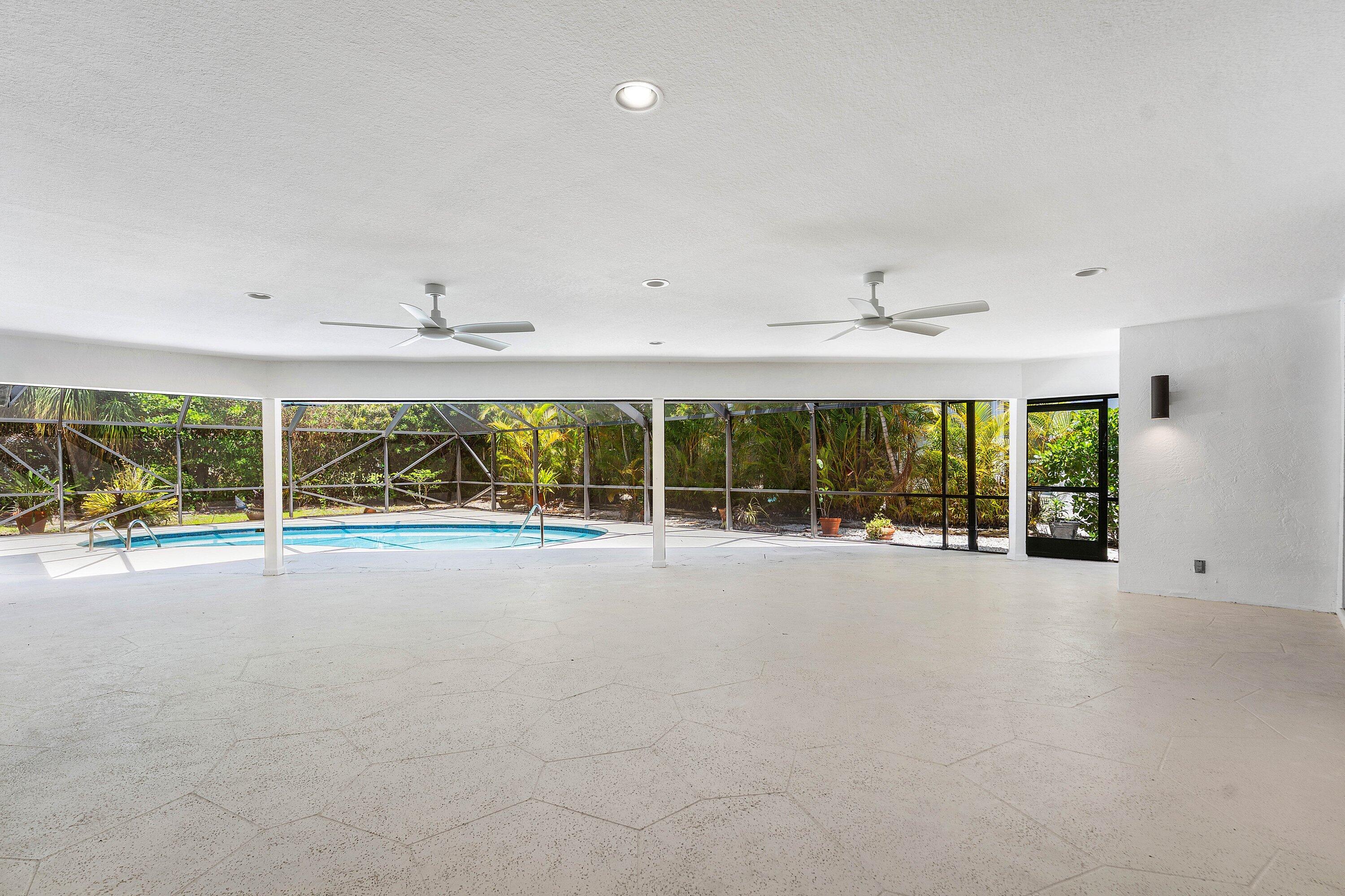 6415 Brandon Street Property Photo 40