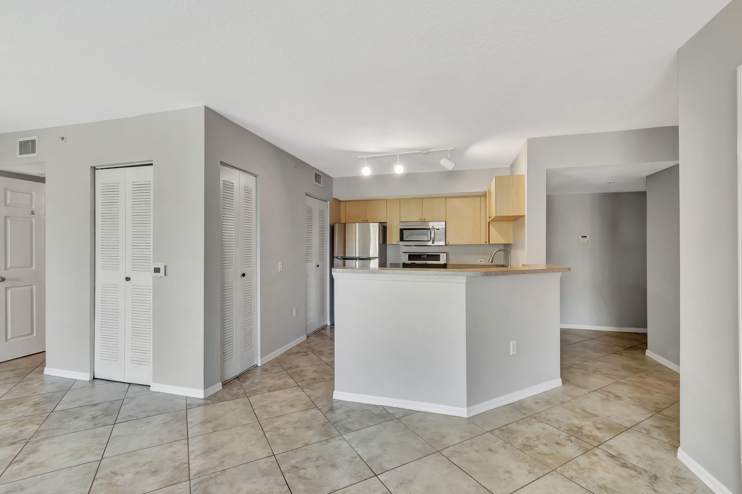 116 Villa Circle 116 Property Photo 5