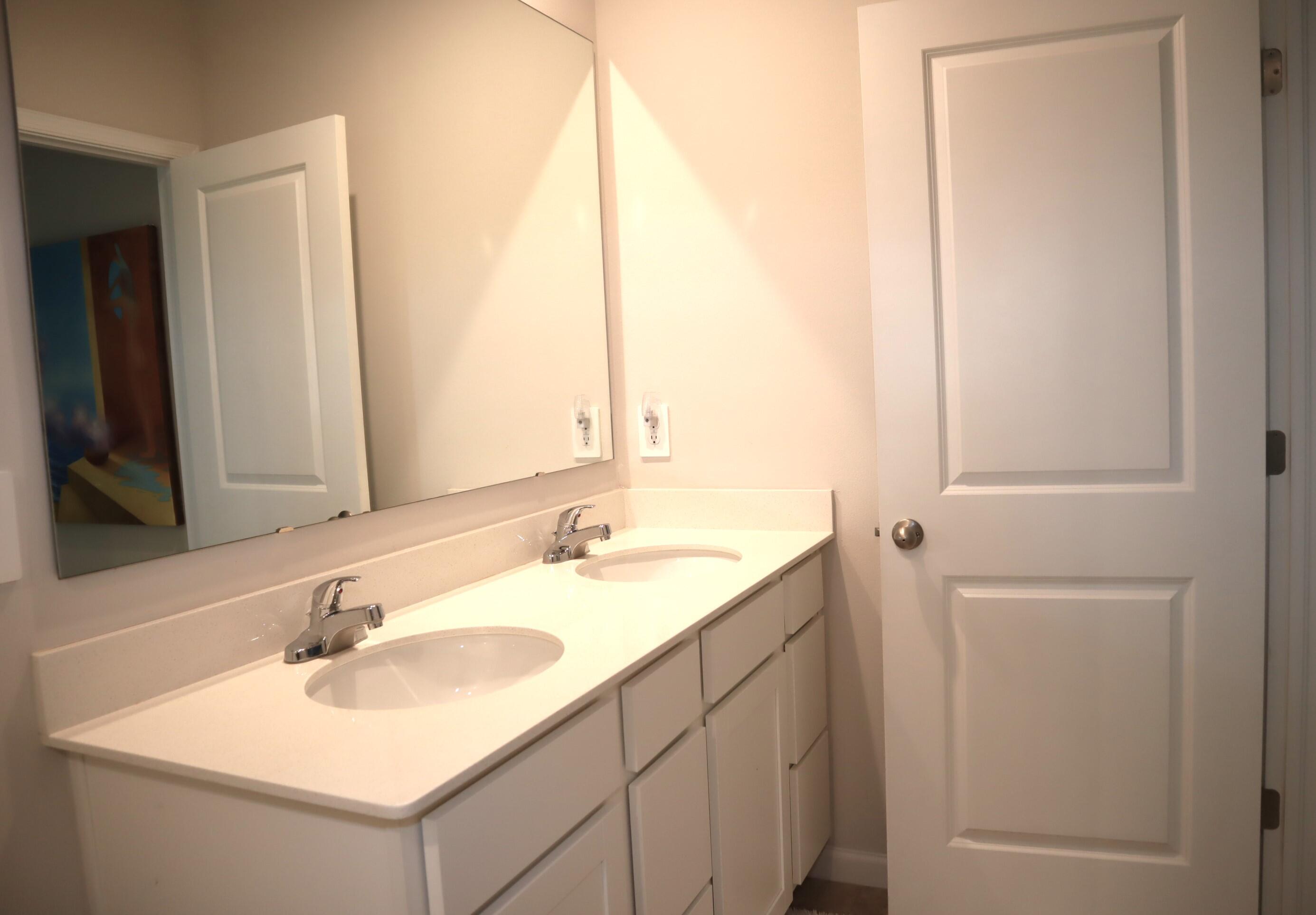 517 Cherimoya Street Property Photo 17