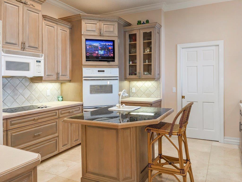 8327 Jimmy Buffett Mem Highway Property Photo 22