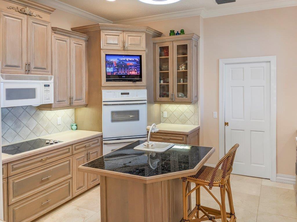 8327 Jimmy Buffett Mem Highway Property Photo 24