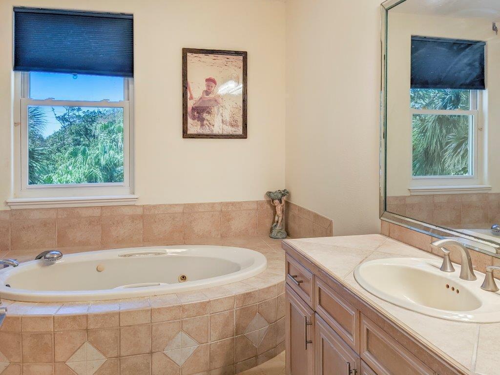 8327 Jimmy Buffett Mem Highway Property Photo 32