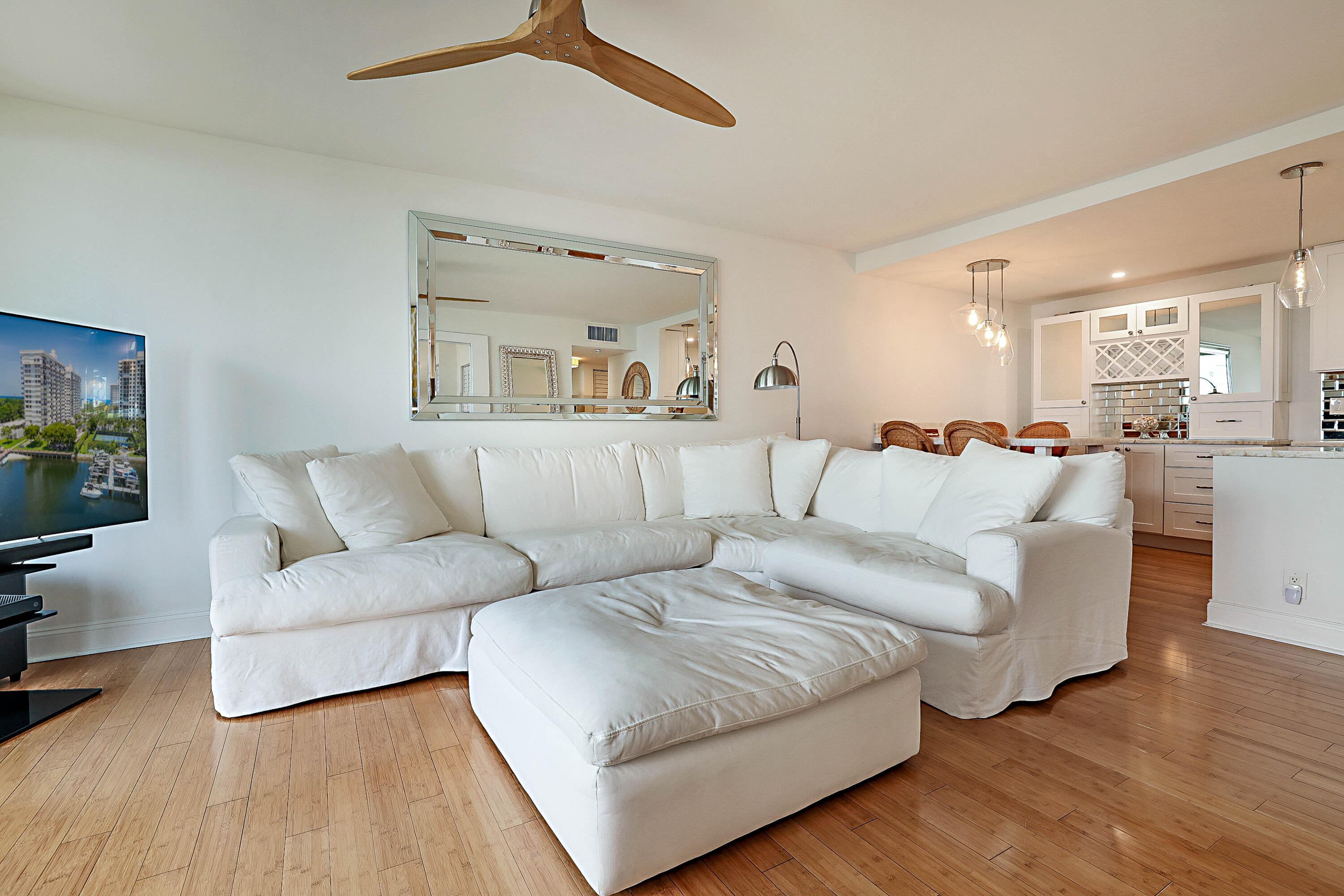 2121 N Ocean Boulevard 1507w Property Photo 7