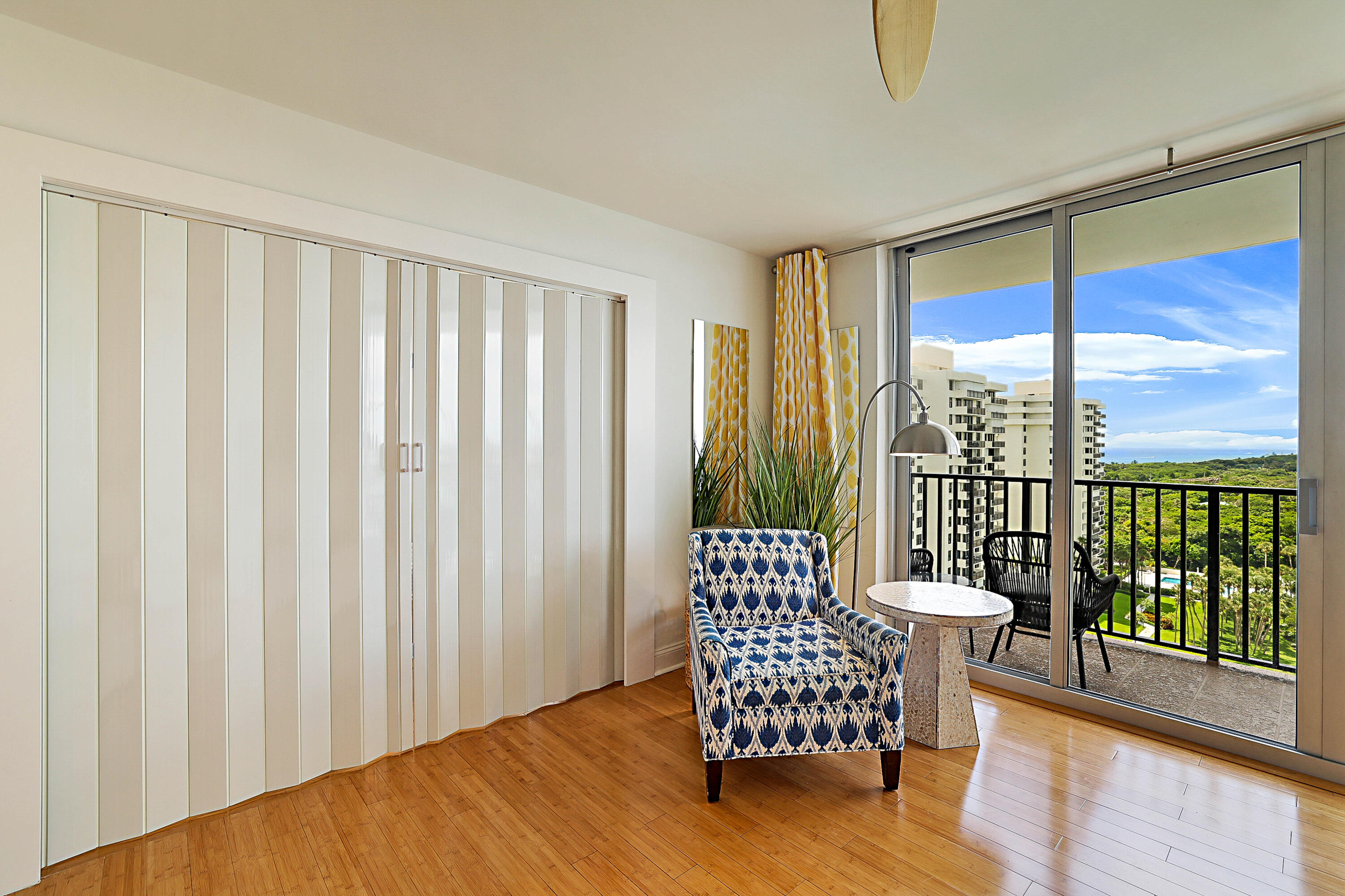 2121 N Ocean Boulevard 1507w Property Photo 11