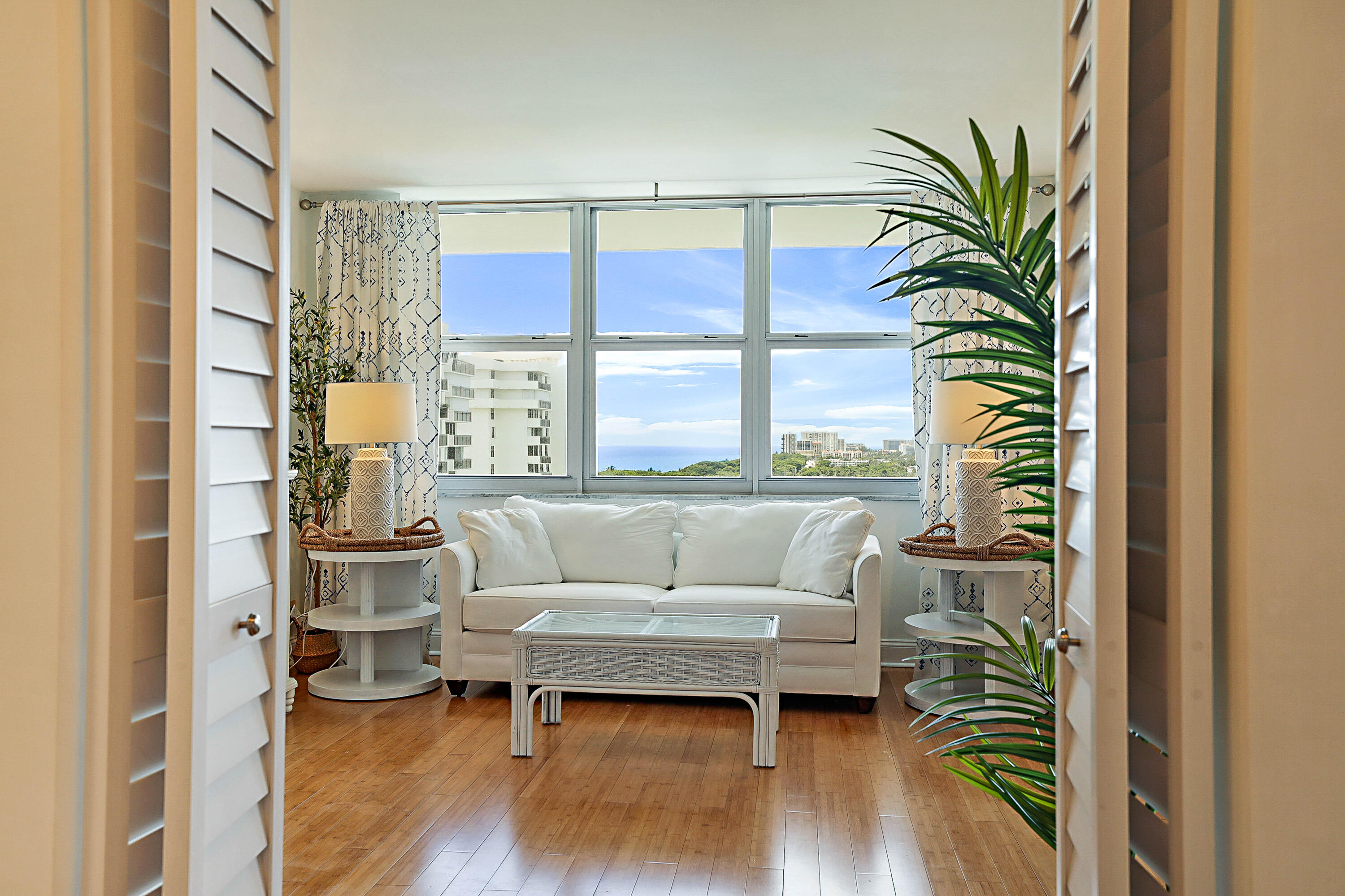 2121 N Ocean Boulevard 1507w Property Photo 18