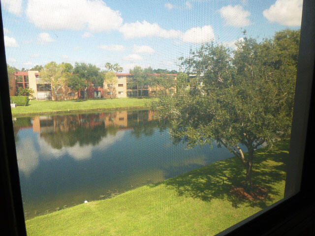 5550 Witney Drive 308 Property Photo 2