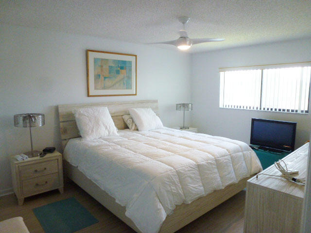 5550 Witney Drive 308 Property Photo 9