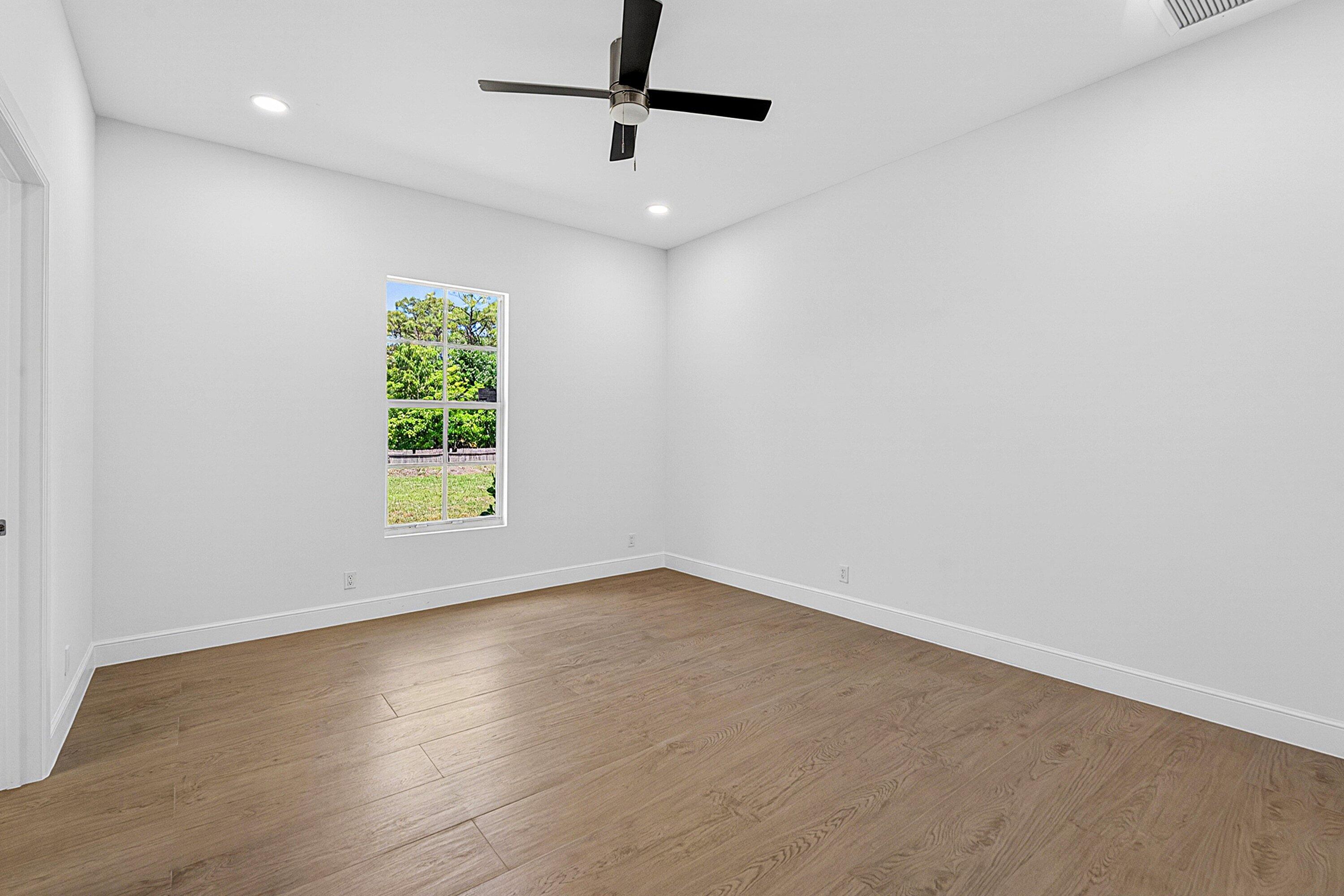 15090 Temple Boulevard Property Photo 12