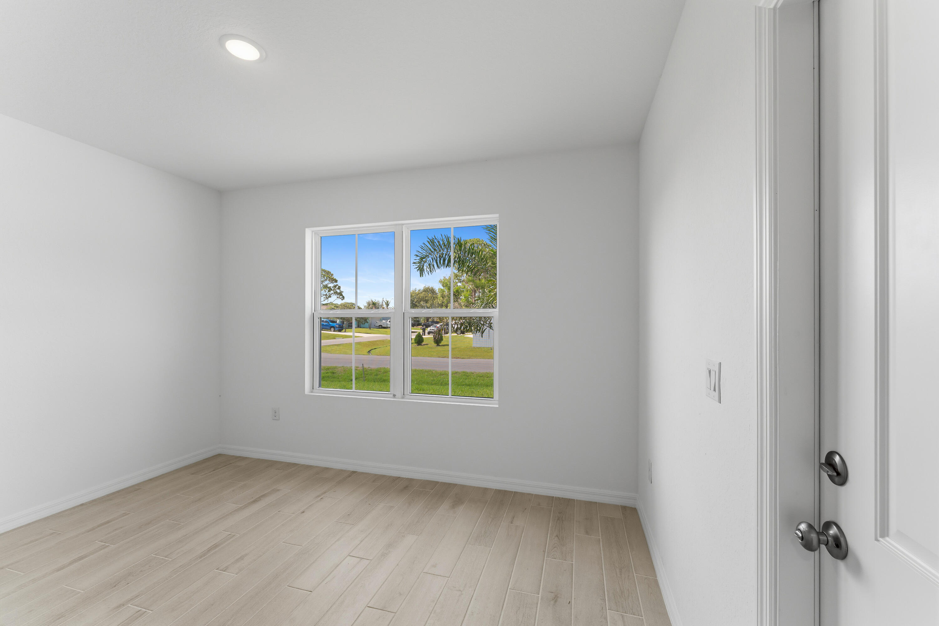 841 Nw Archer Avenue Property Photo 4