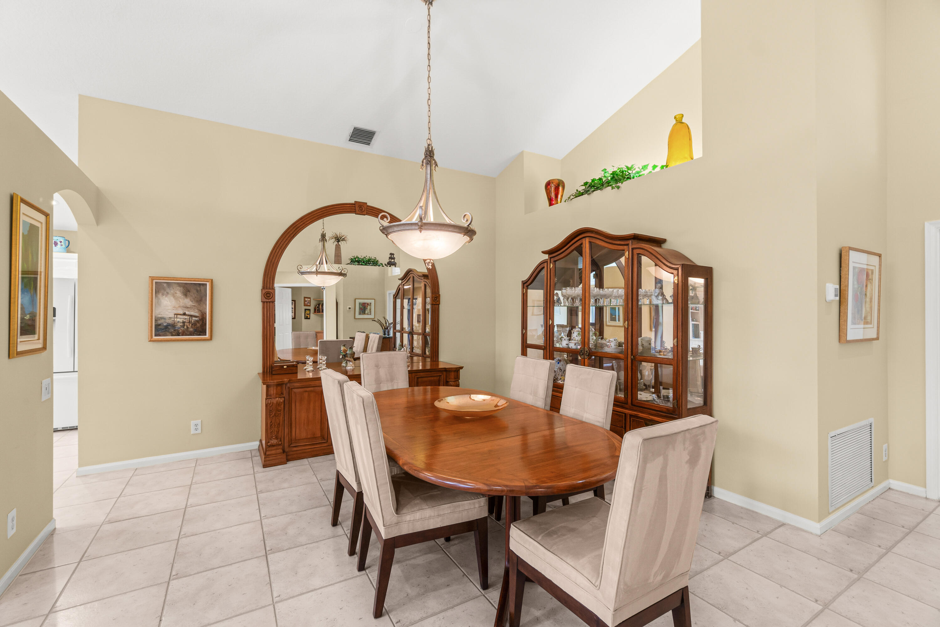 6952 Grenelefe Road Property Photo 5