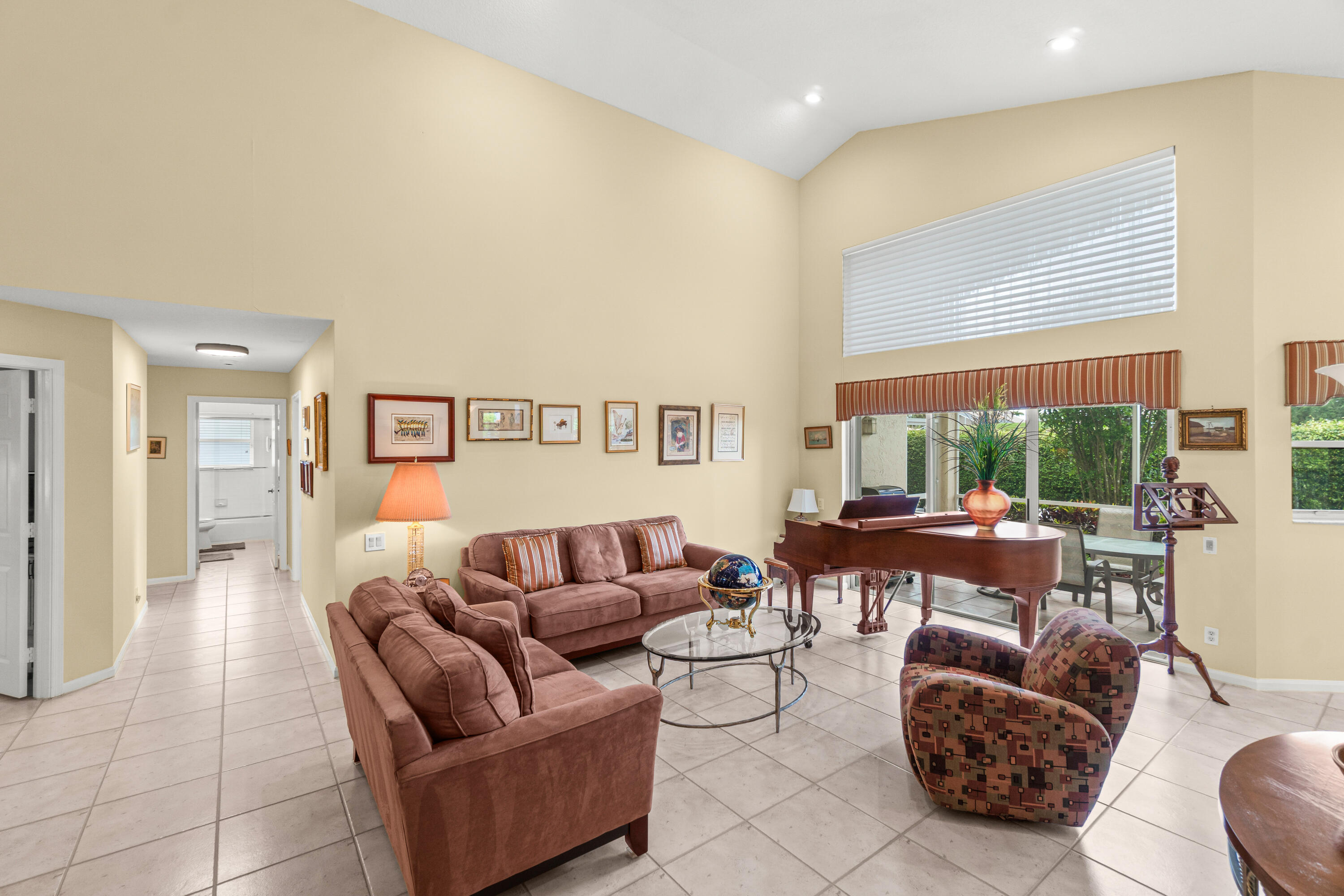 6952 Grenelefe Road Property Photo 6