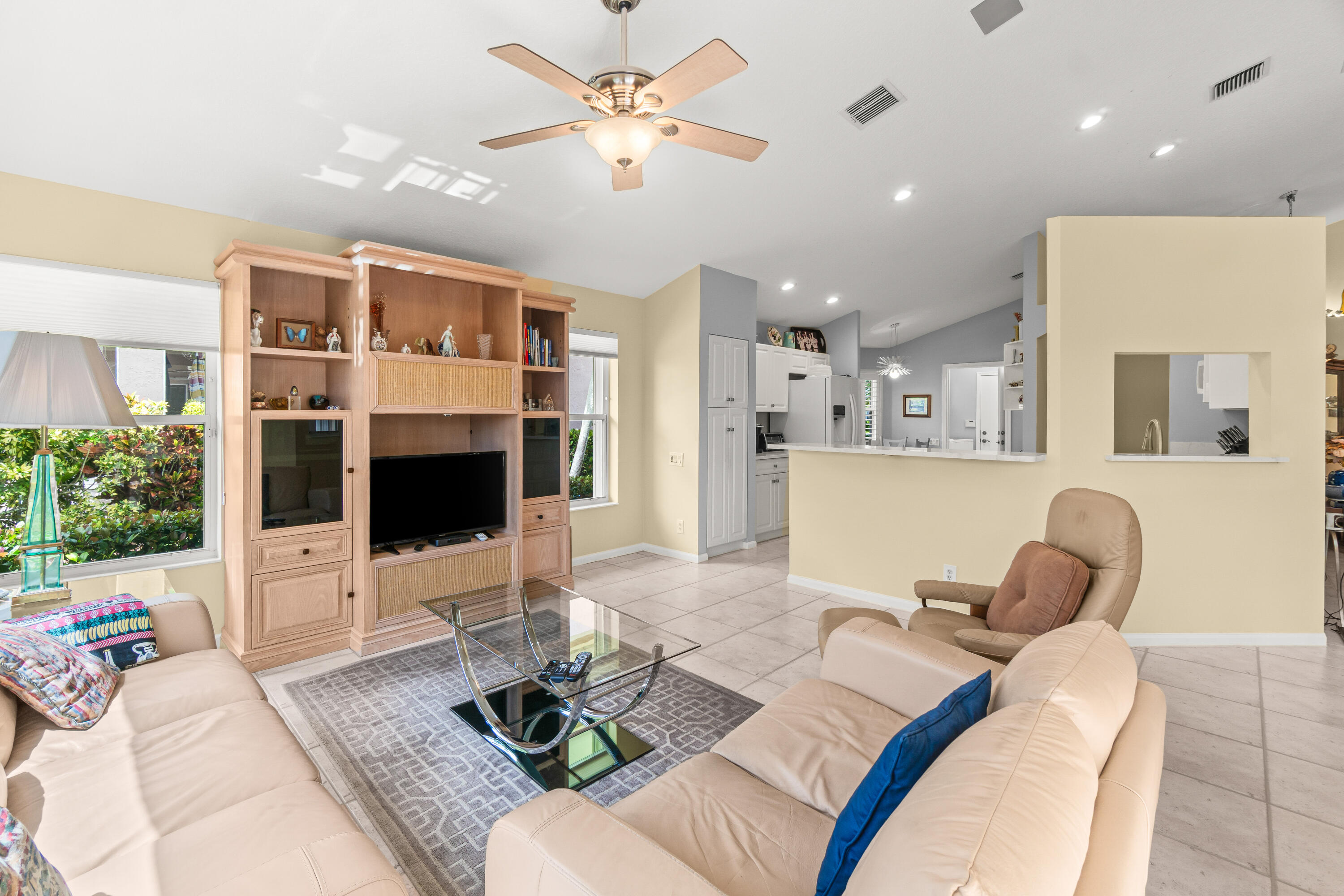 6952 Grenelefe Road Property Photo 10