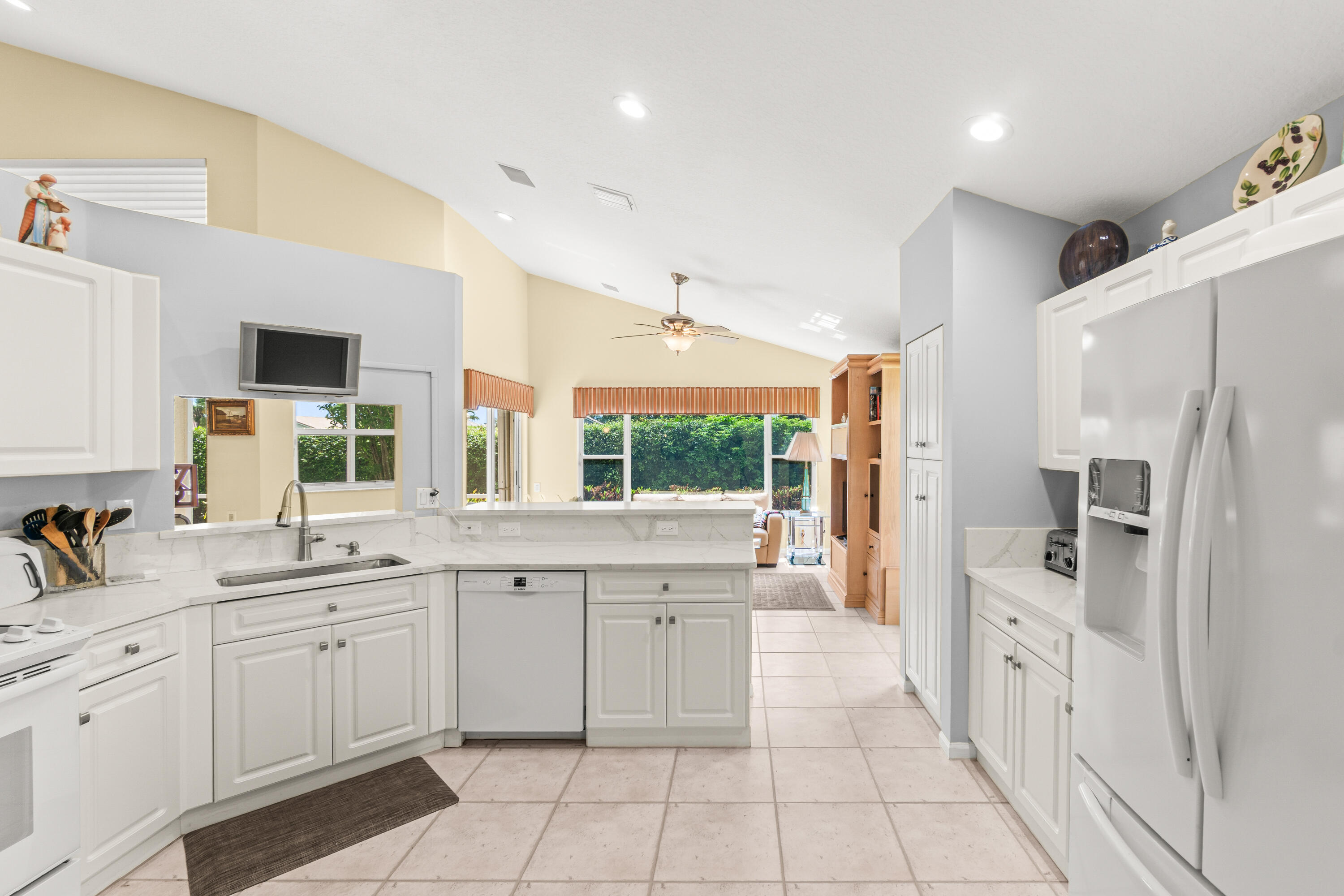6952 Grenelefe Road Property Photo 15