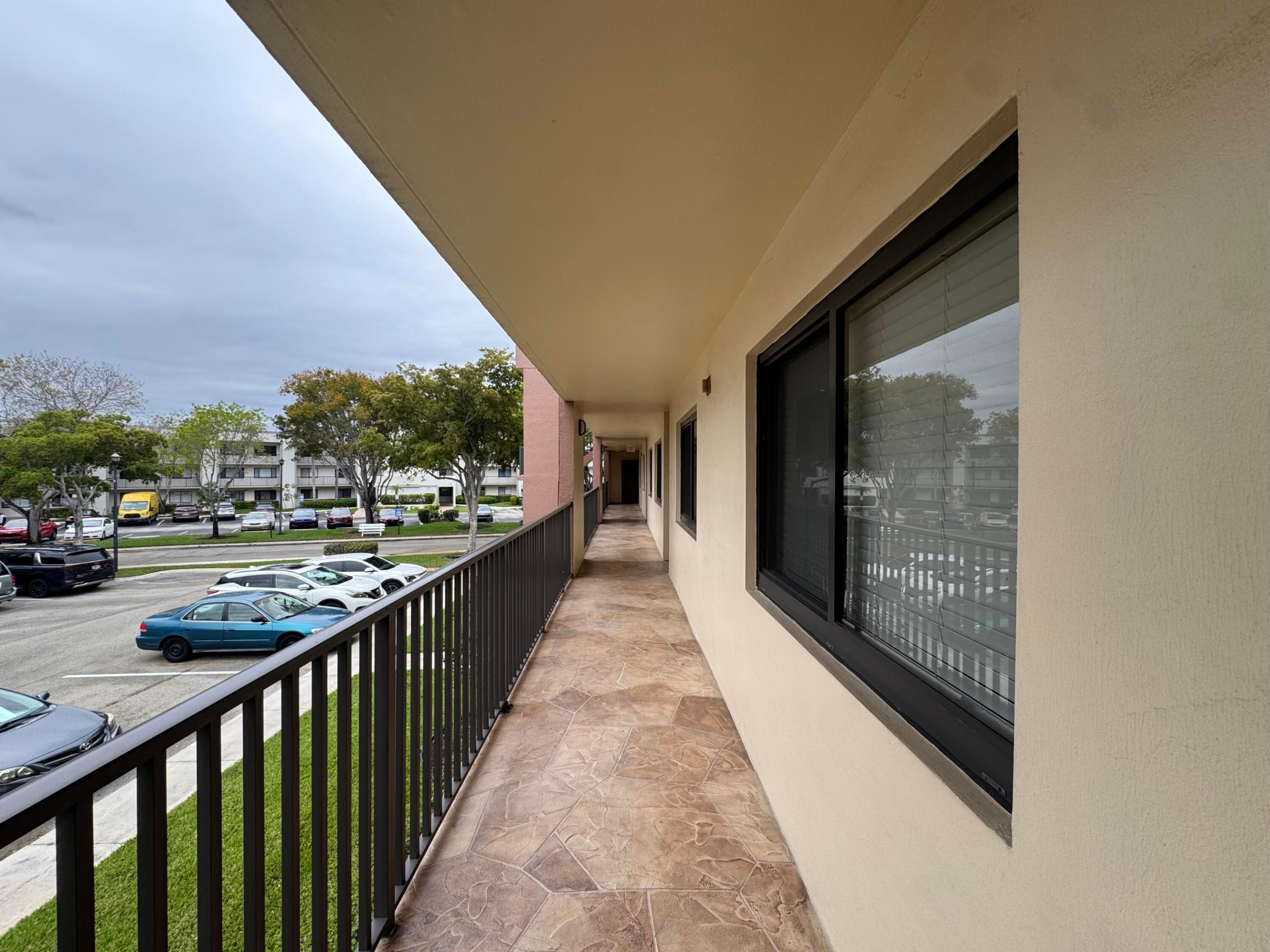 10641 W Clairmont Circle Property Photo 6