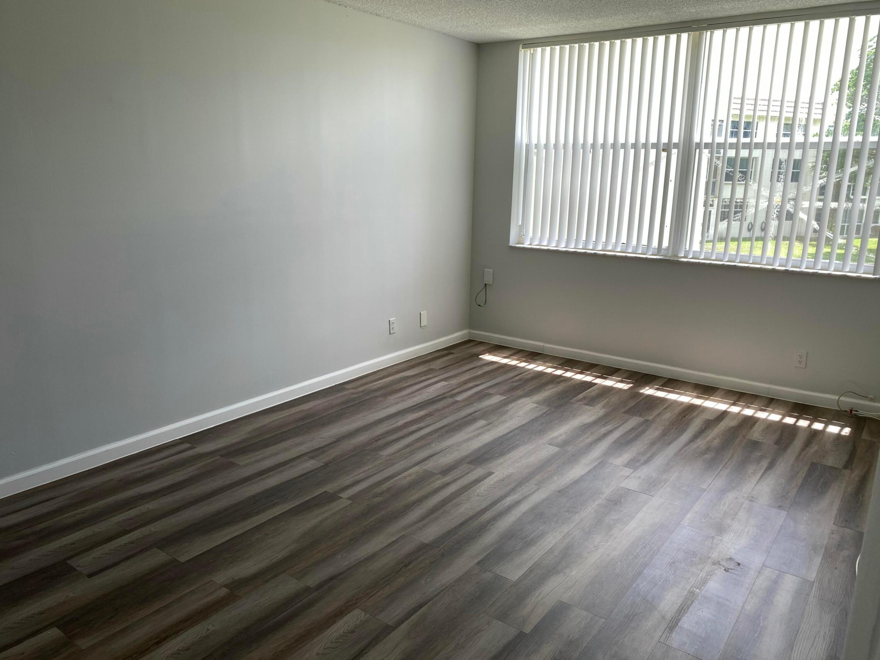 6890 Royal Palm Boulevard 209h Property Photo 8