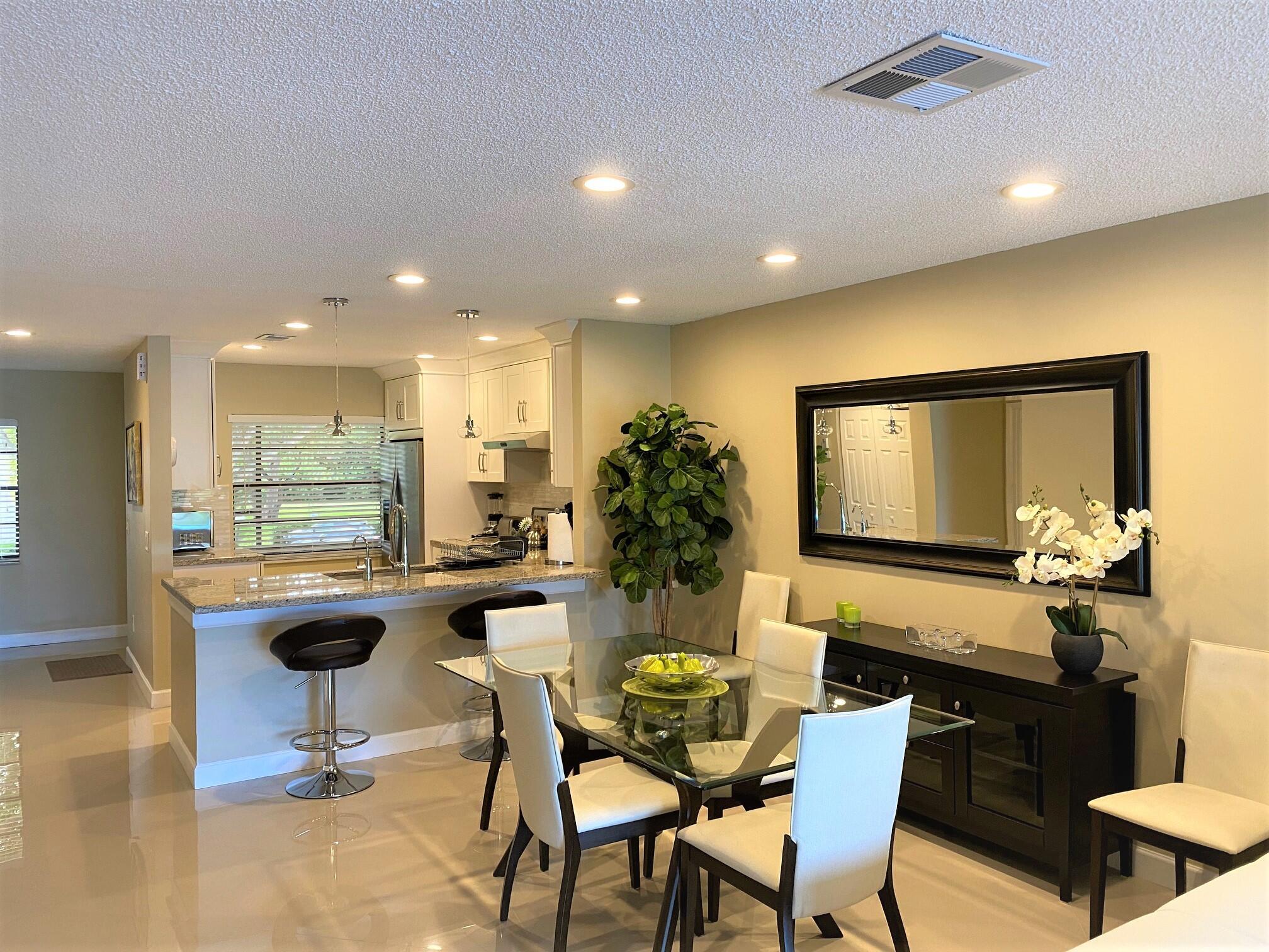 9285 Vista Del Lago 36f Property Photo 1