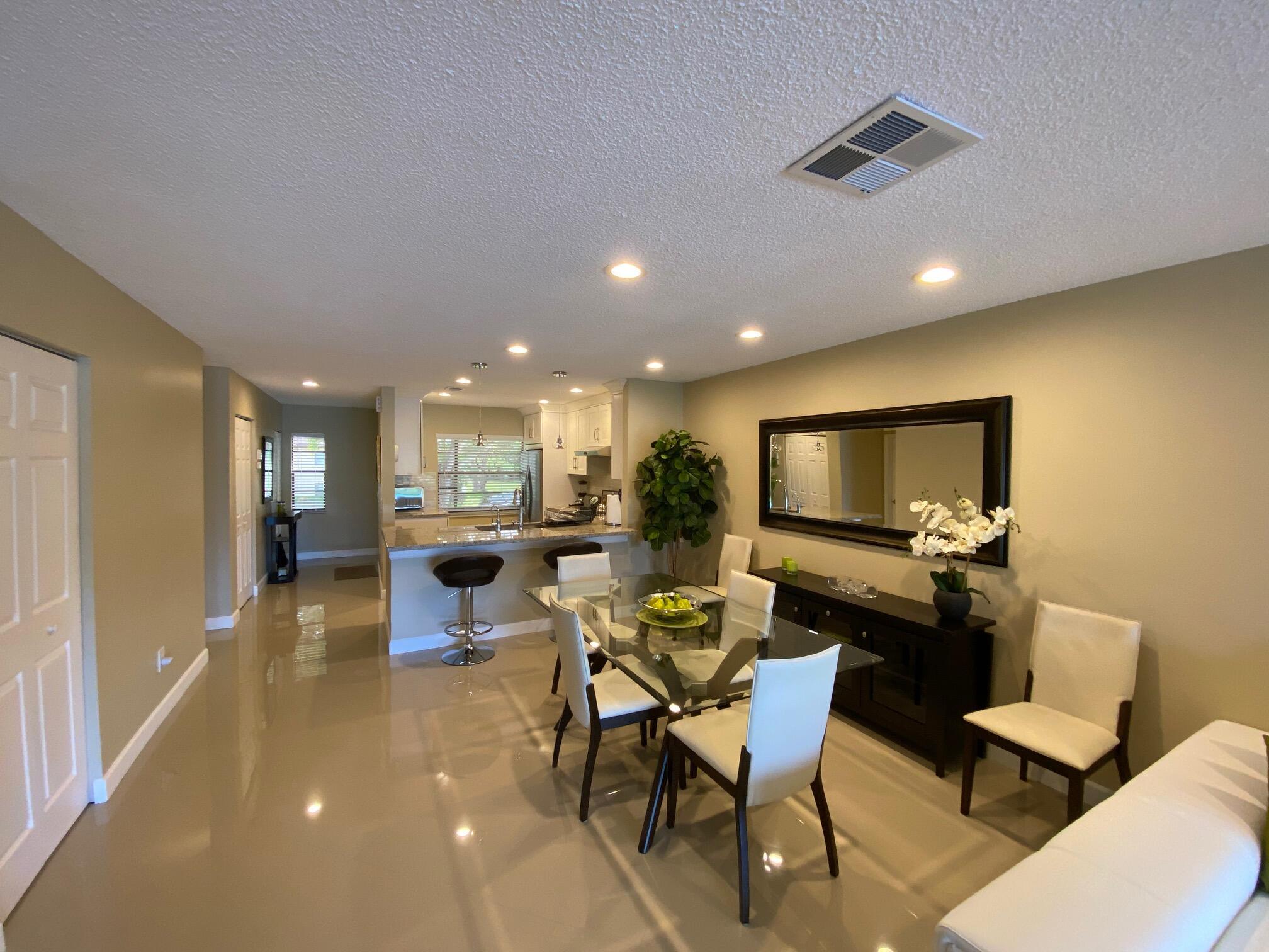 9285 Vista Del Lago 36f Property Photo 9