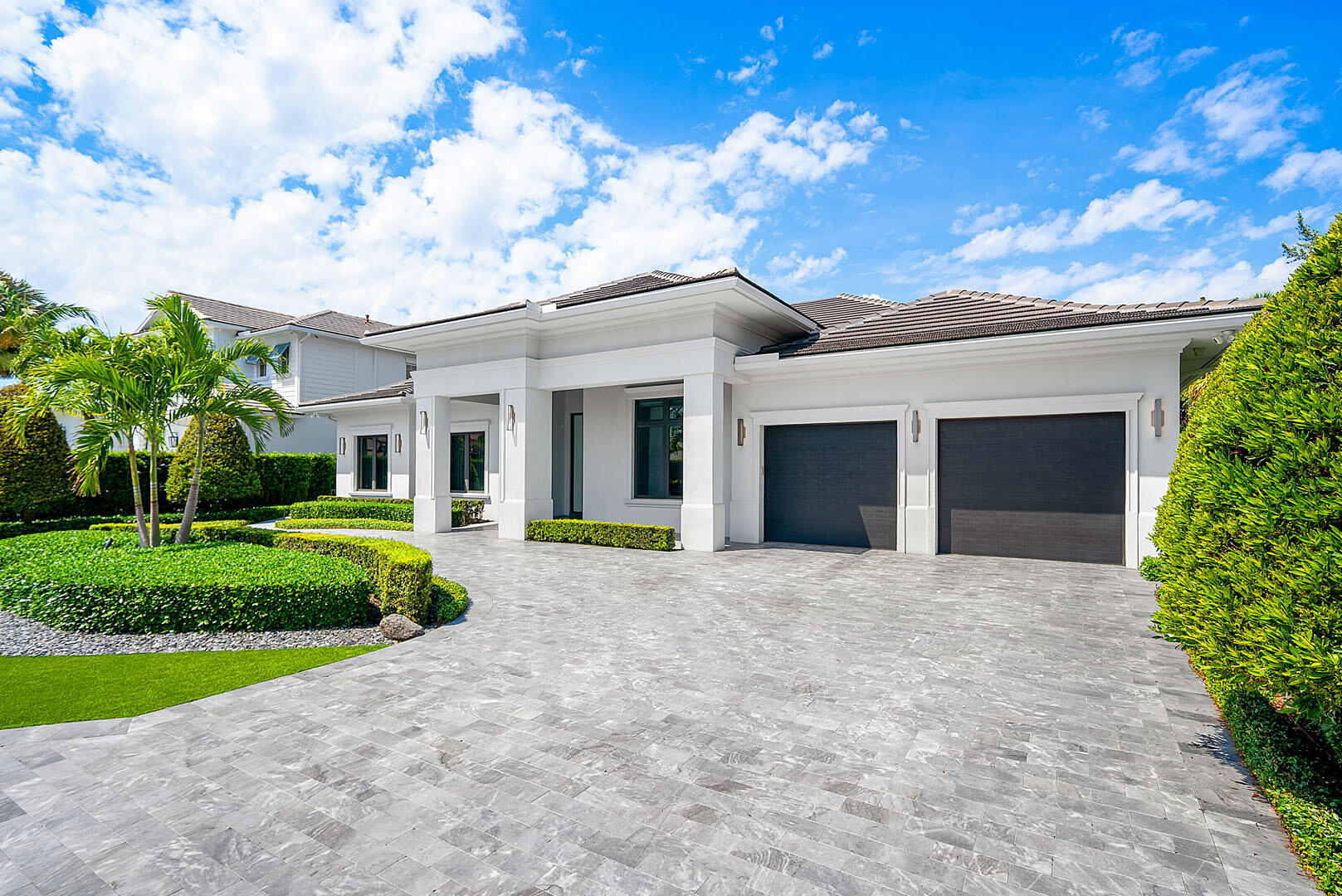 2351 Cherry Palm Road Property Photo 5