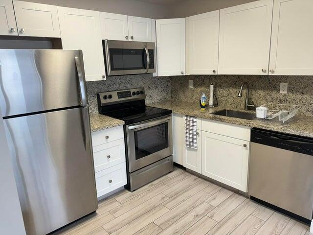 127 Flanders C Property Photo 8