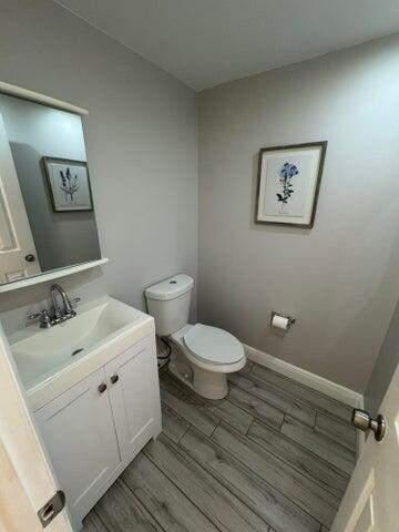 127 Flanders C Property Photo 10