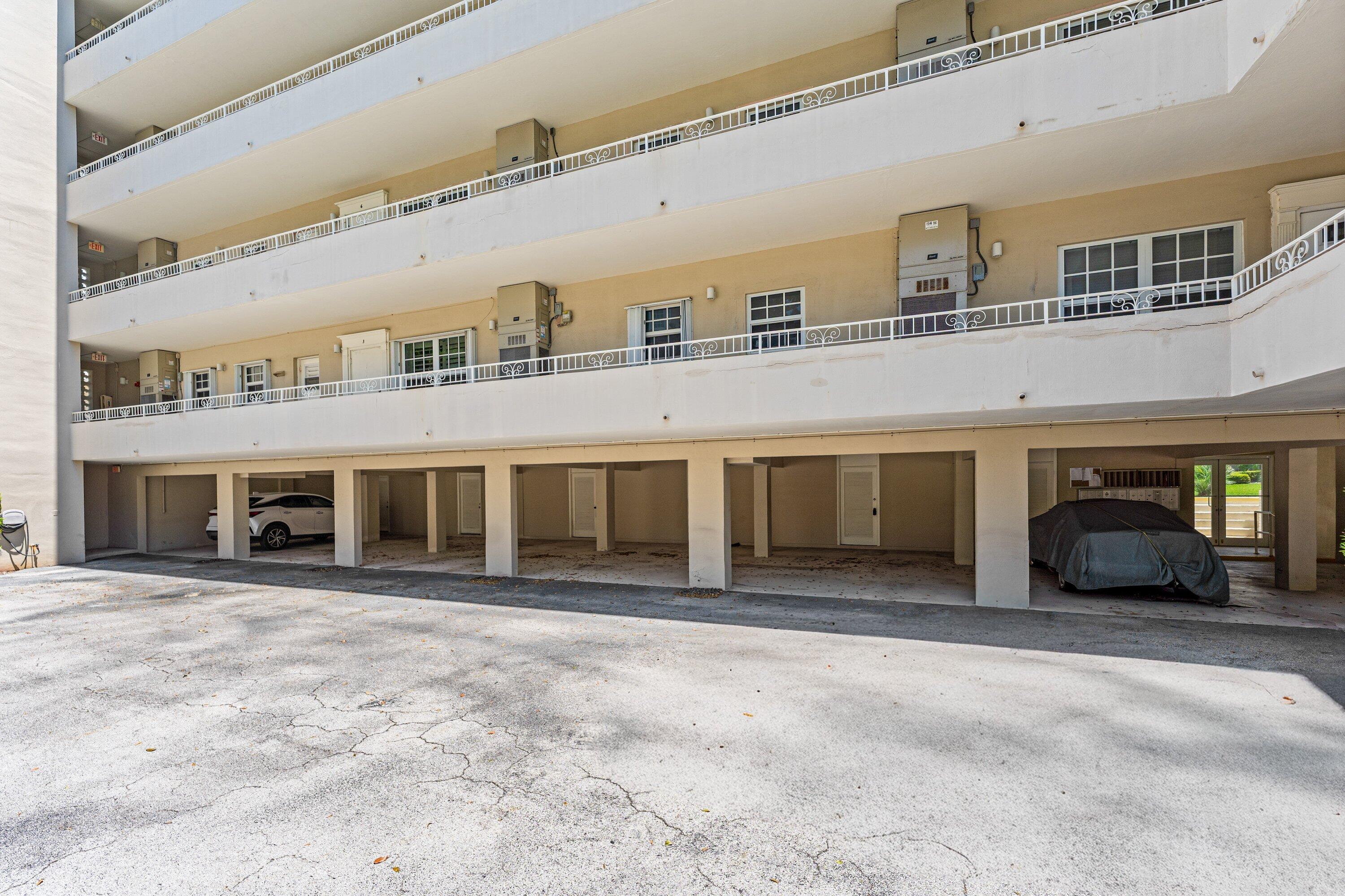 1299 S Ocean Boulevard R12 Property Photo 36