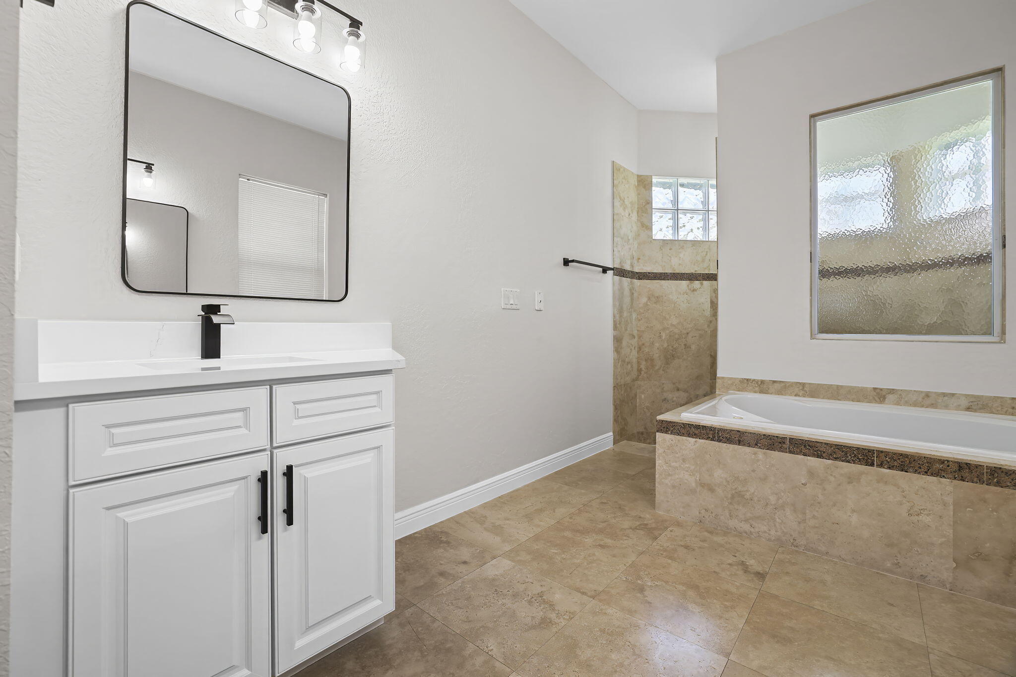 5445 Nw Briscoe Drive Property Photo 31
