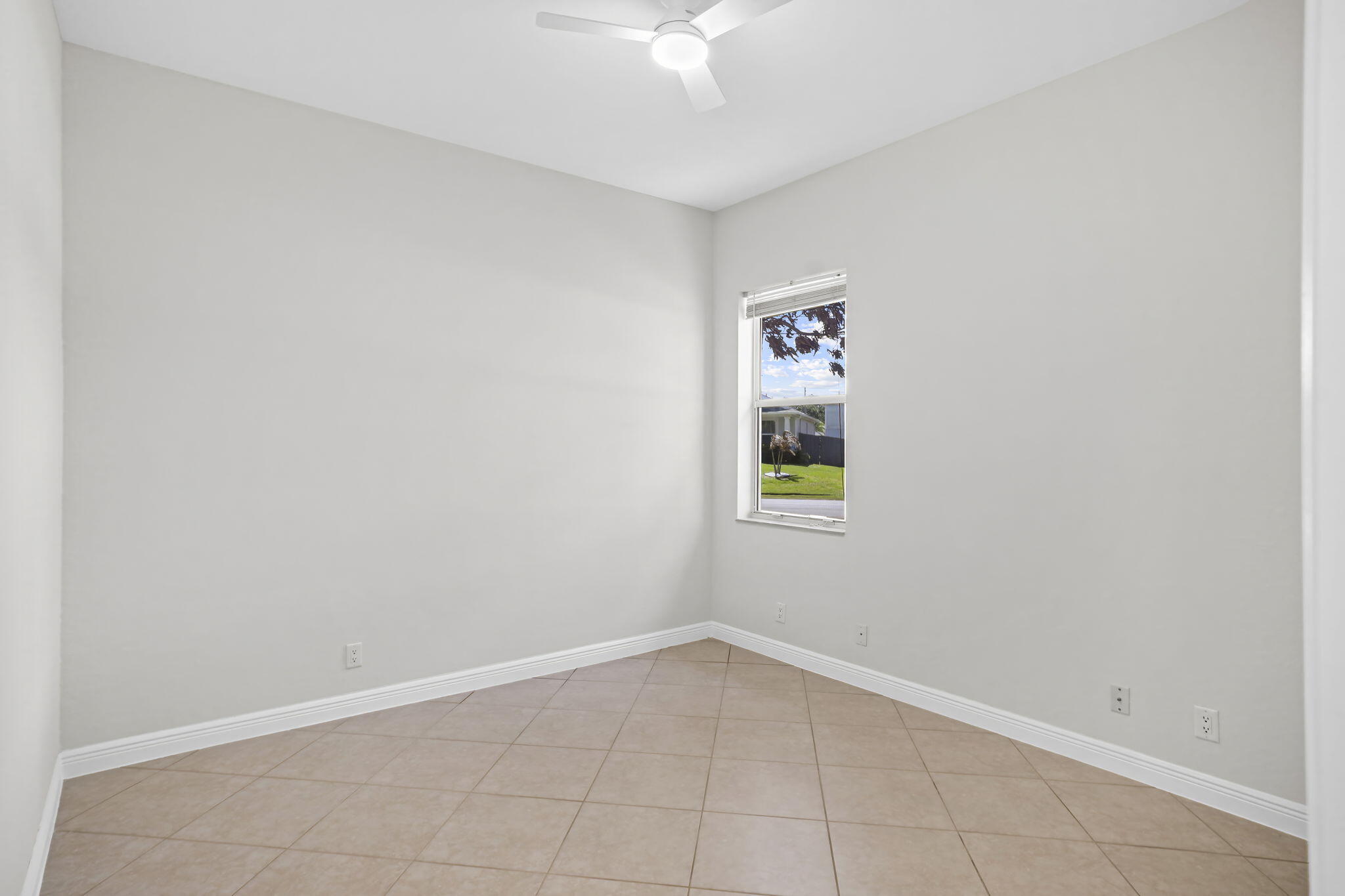 5445 Nw Briscoe Drive Property Photo 36