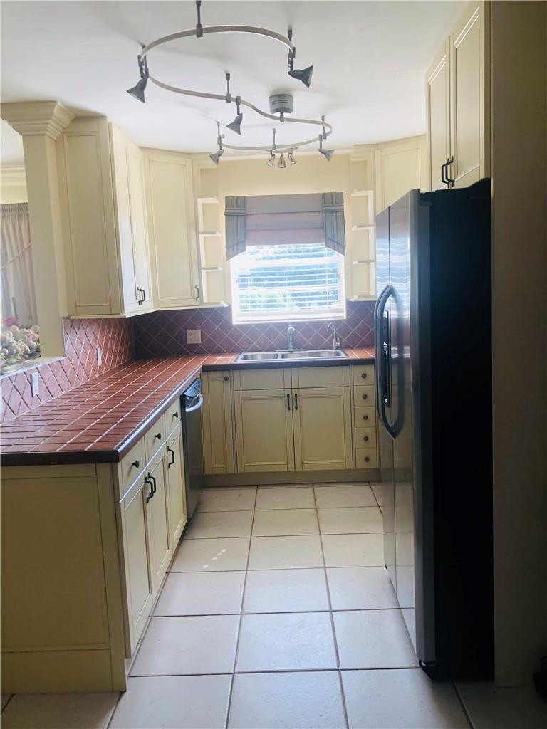 137 Farnham F 137 Property Photo 52