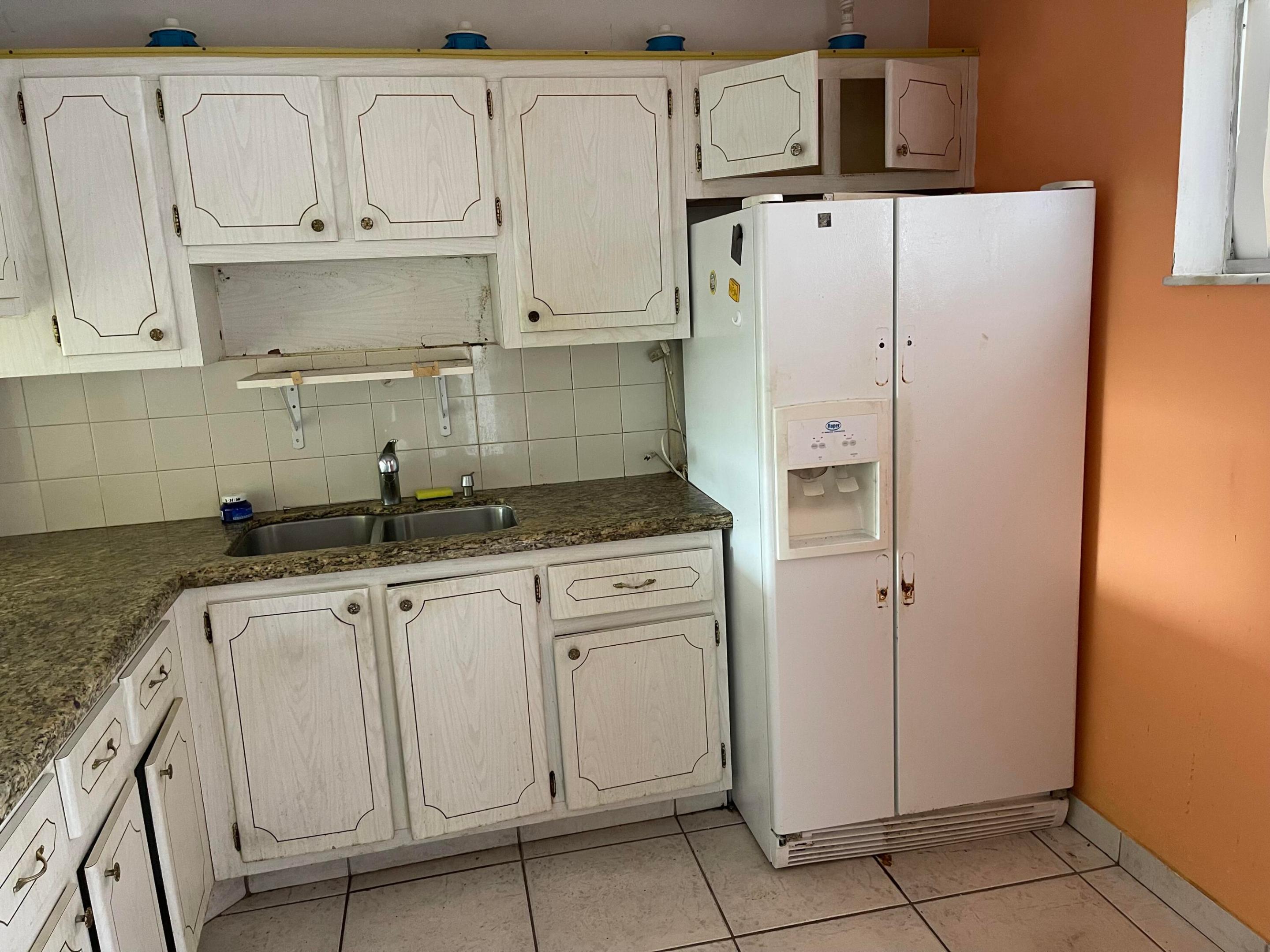 2606 Garden Drive S 107 Property Photo 4