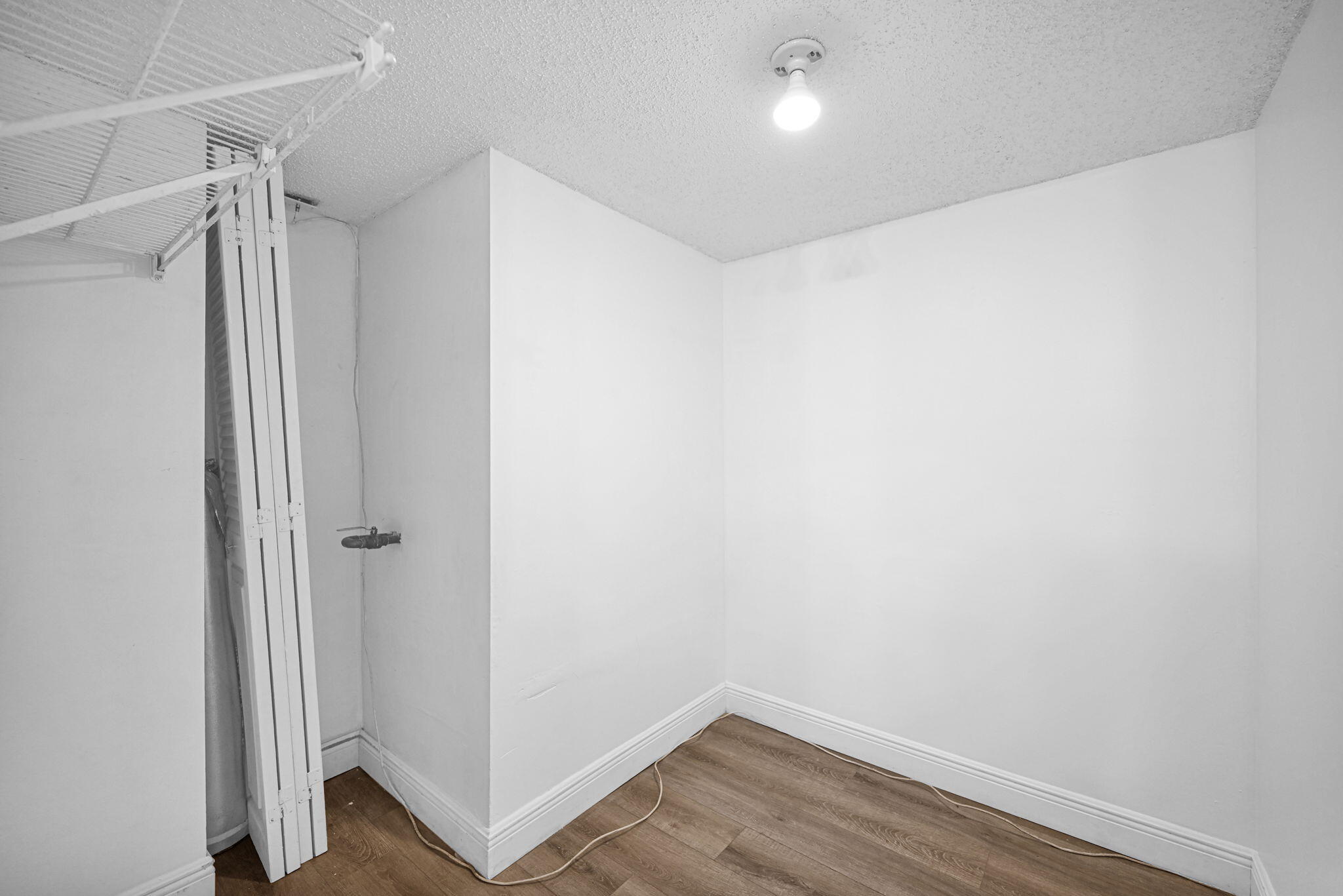 6190 Woodlands Boulevard 312 Property Photo 16