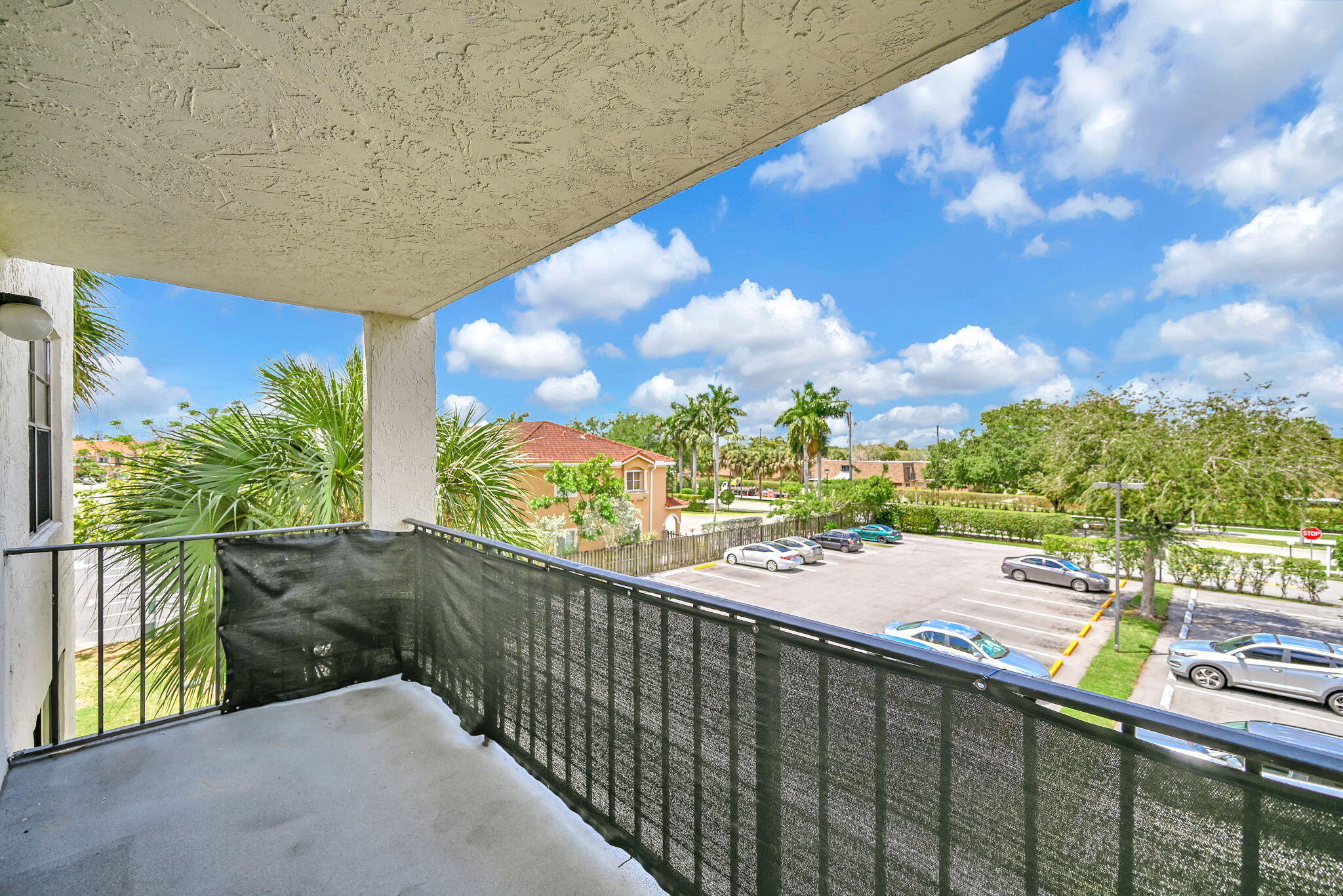 6190 Woodlands Boulevard 312 Property Photo 27