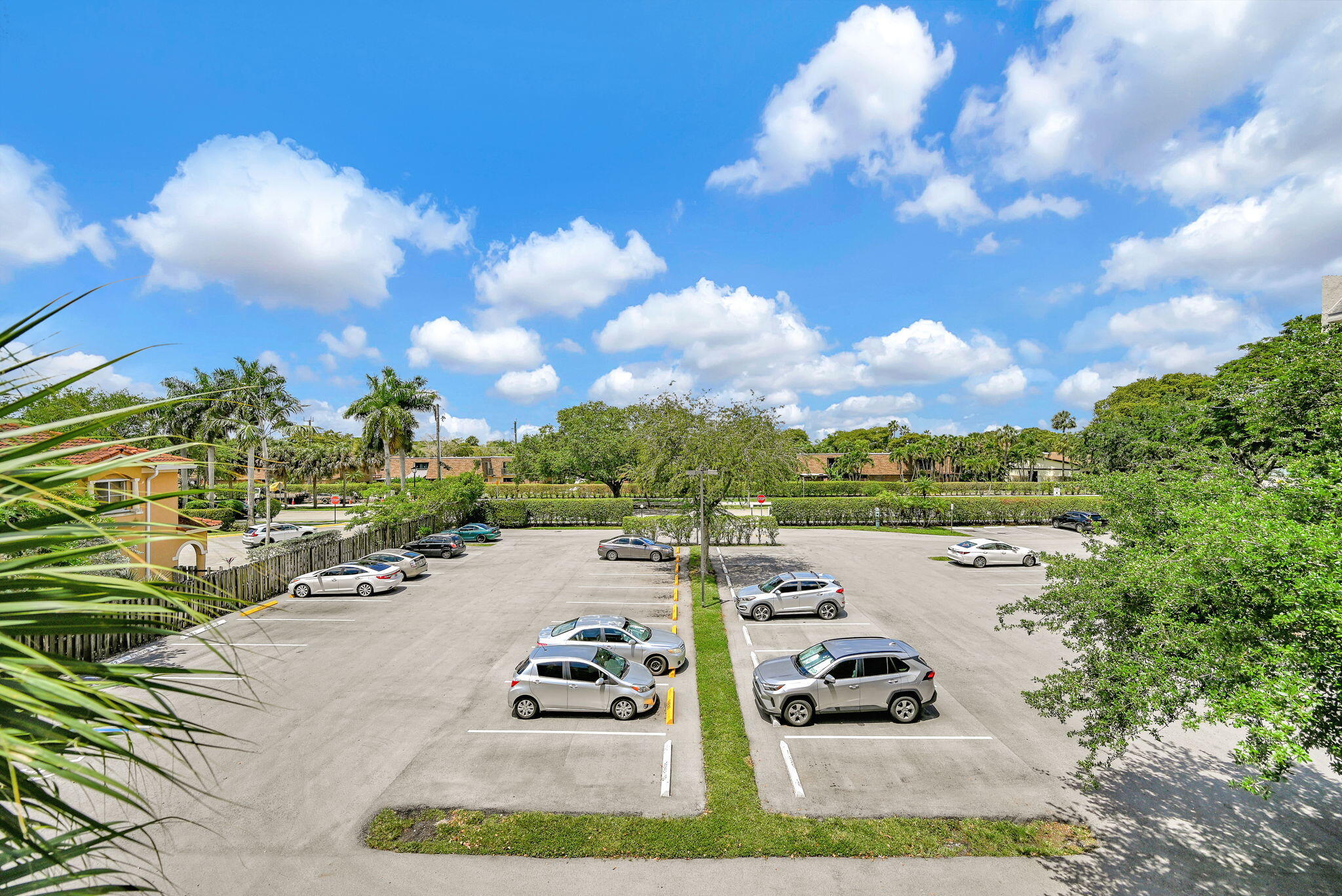 6190 Woodlands Boulevard 312 Property Photo 28