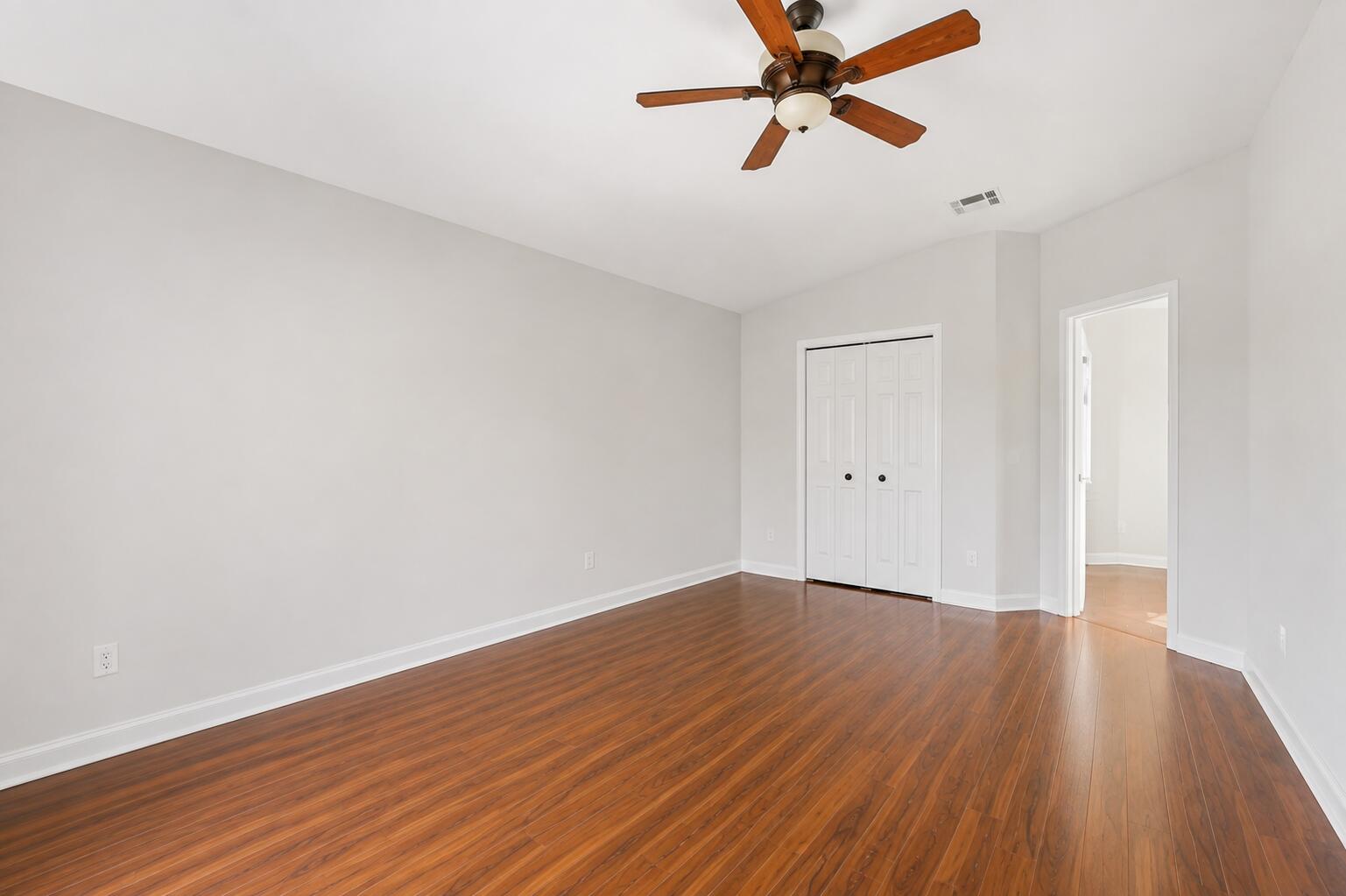 7370 Pine Creek Way Property Photo 23