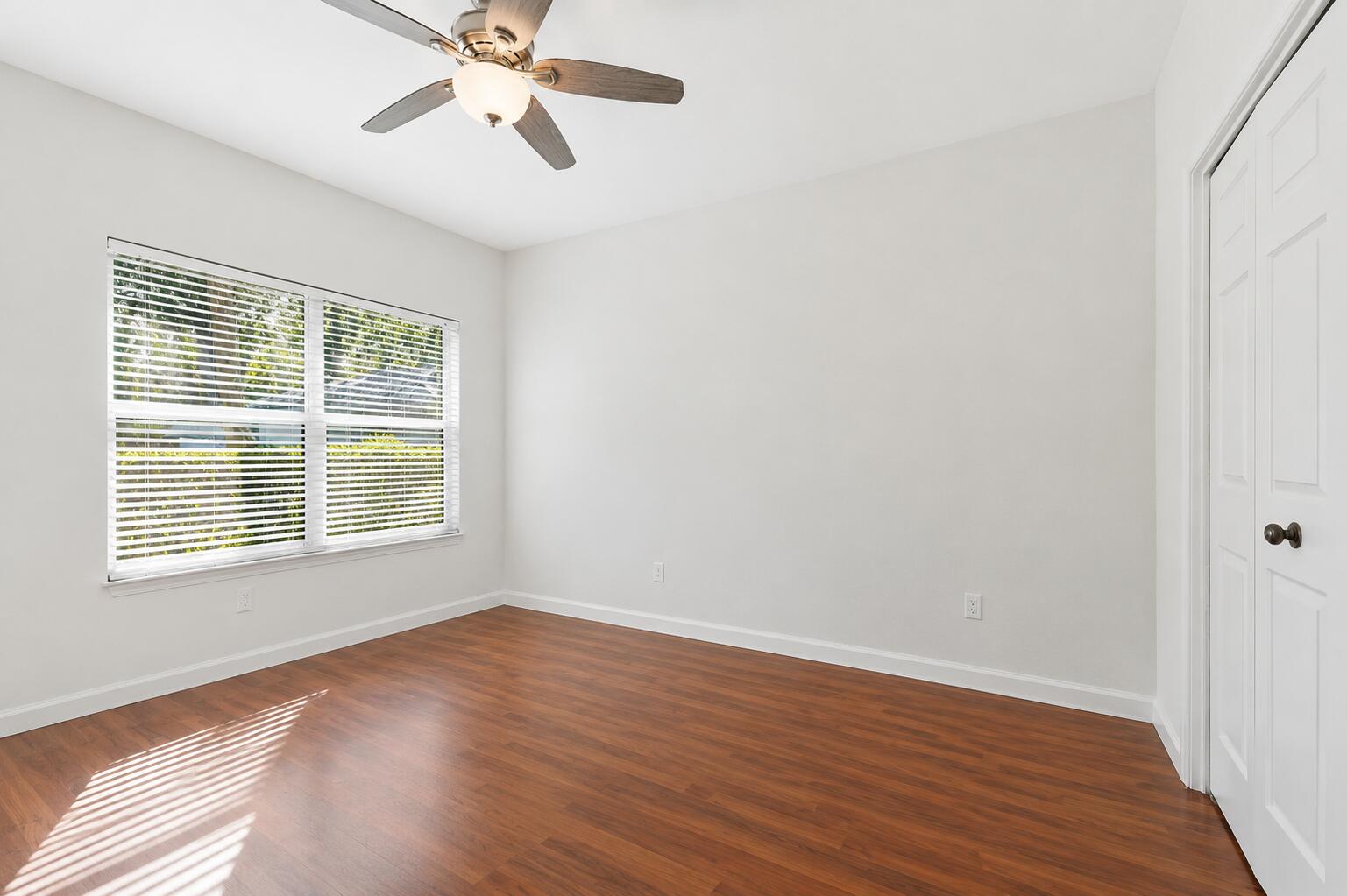 7370 Pine Creek Way Property Photo 33