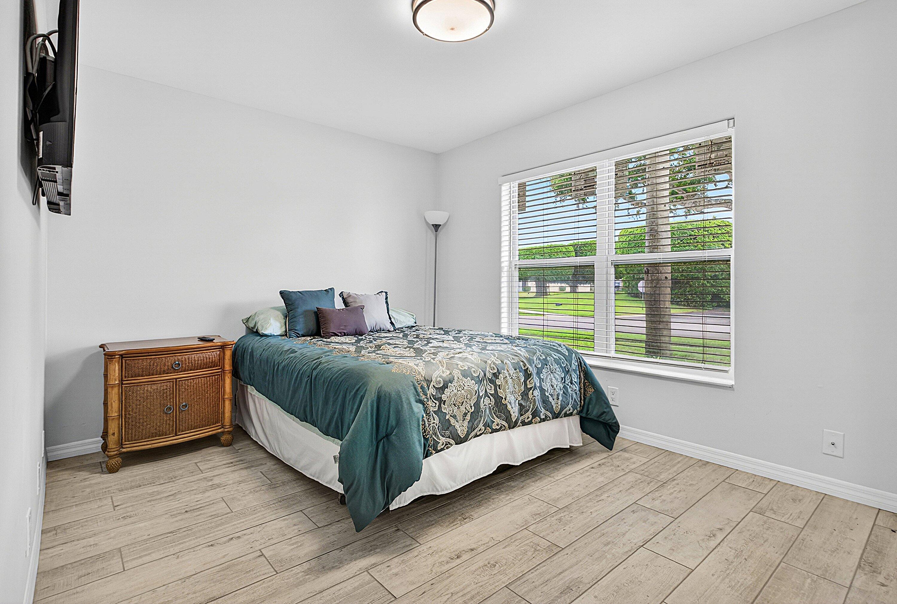 7876 Lake Champlain Court Property Photo 16