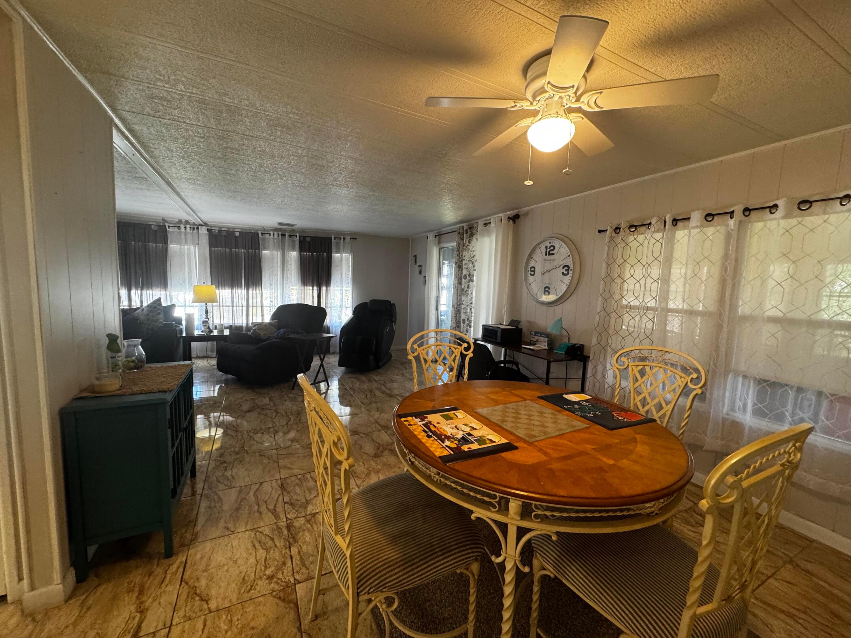 4242 3rd Court Property Photo 4