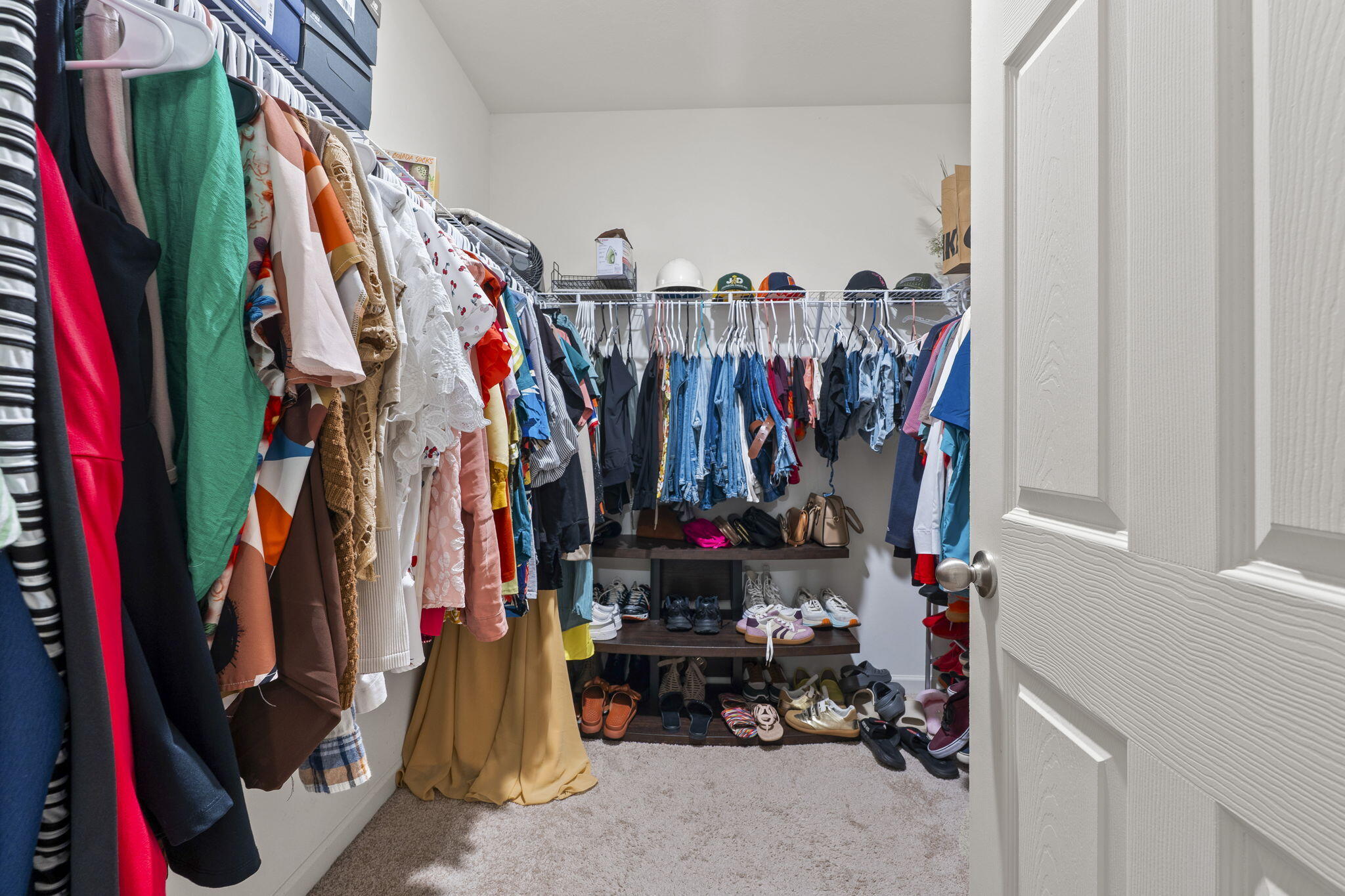 5605 Amusement Avenue Property Photo 26