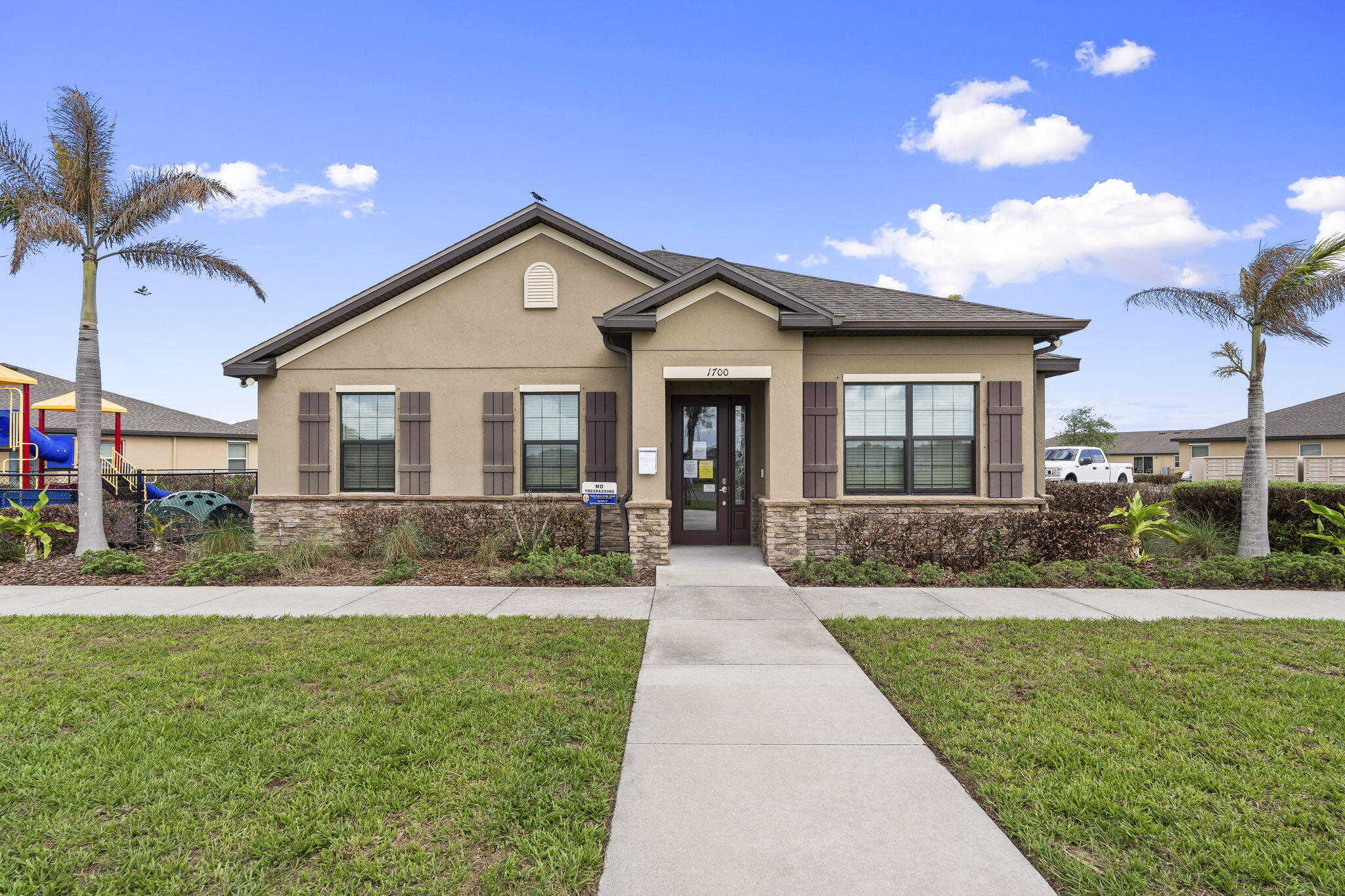 5605 Amusement Avenue Property Photo 42