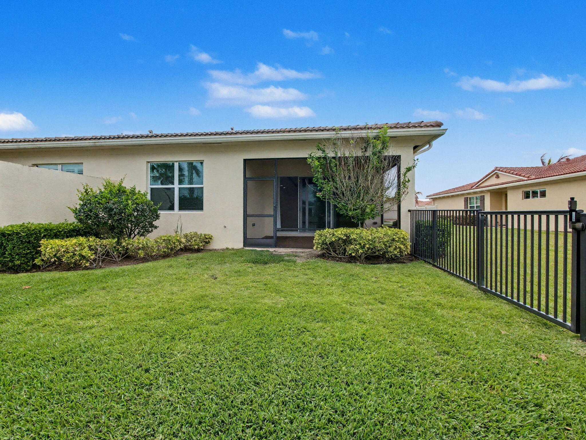 24072 Sw Firenze Way Property Photo 16
