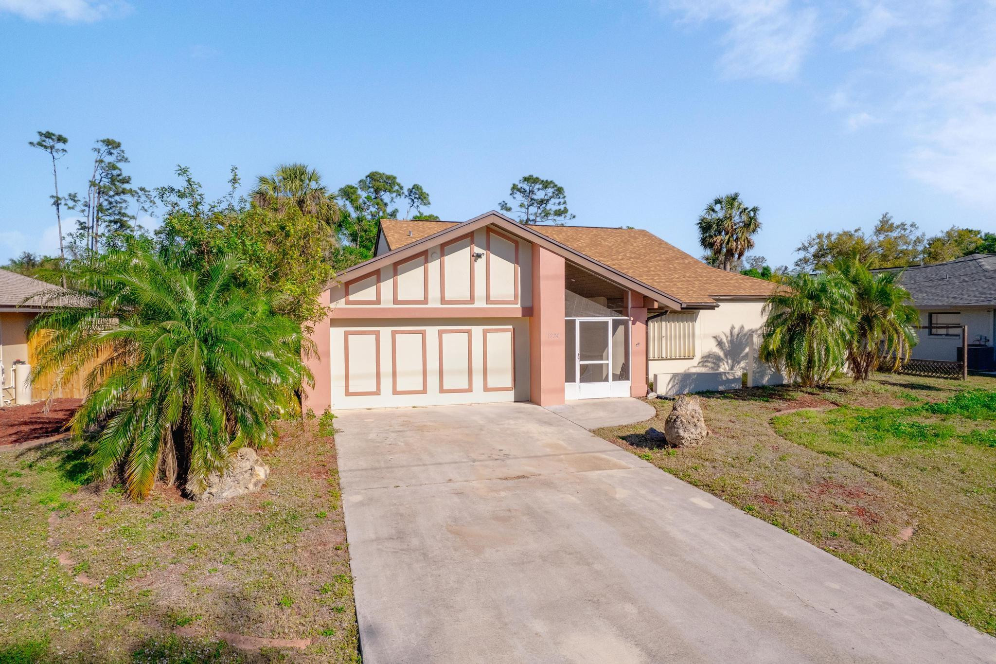 1224 Inverness Street Property Photo 1