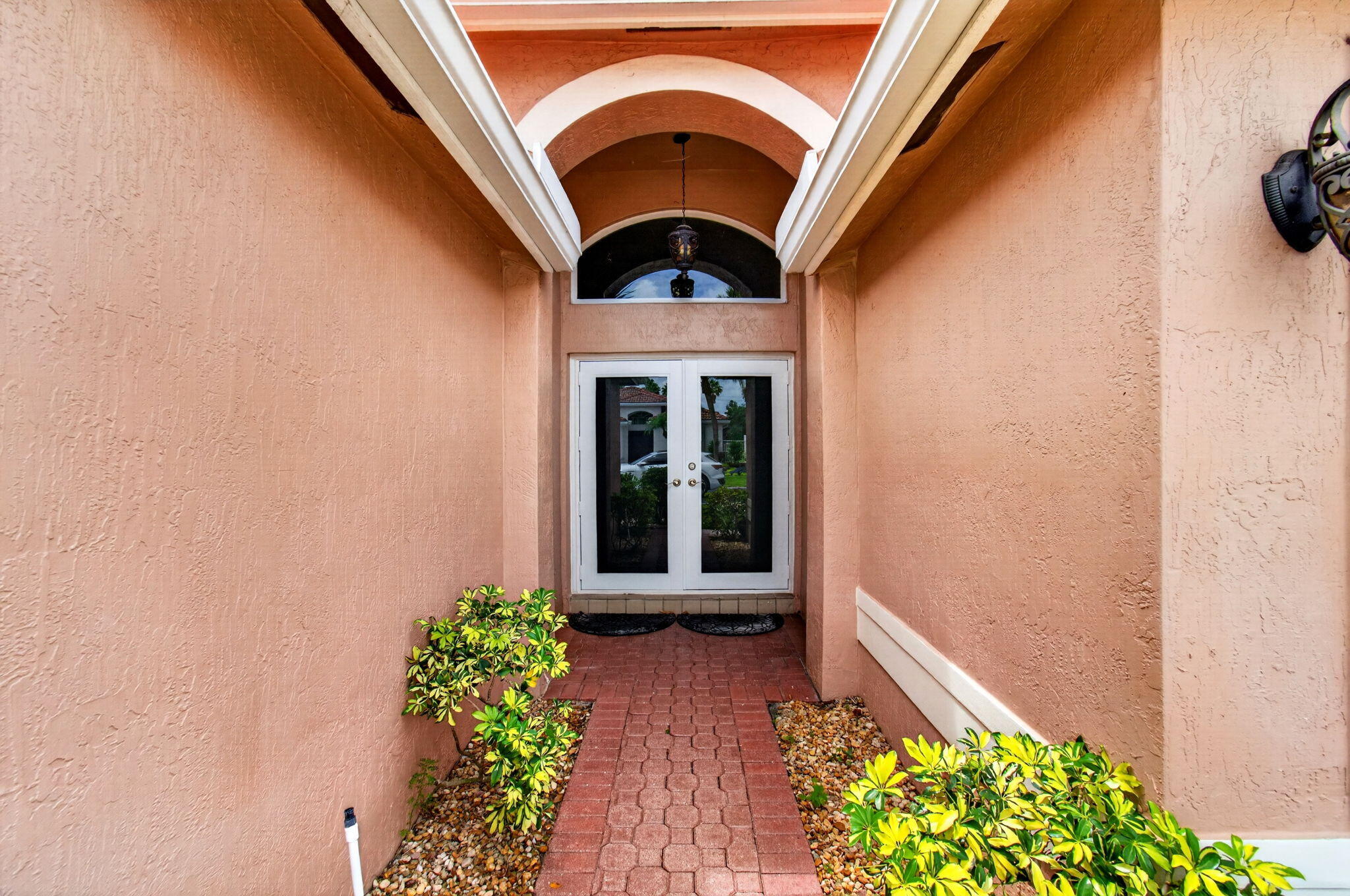 9380 Fox Trot Lane Property Photo 4