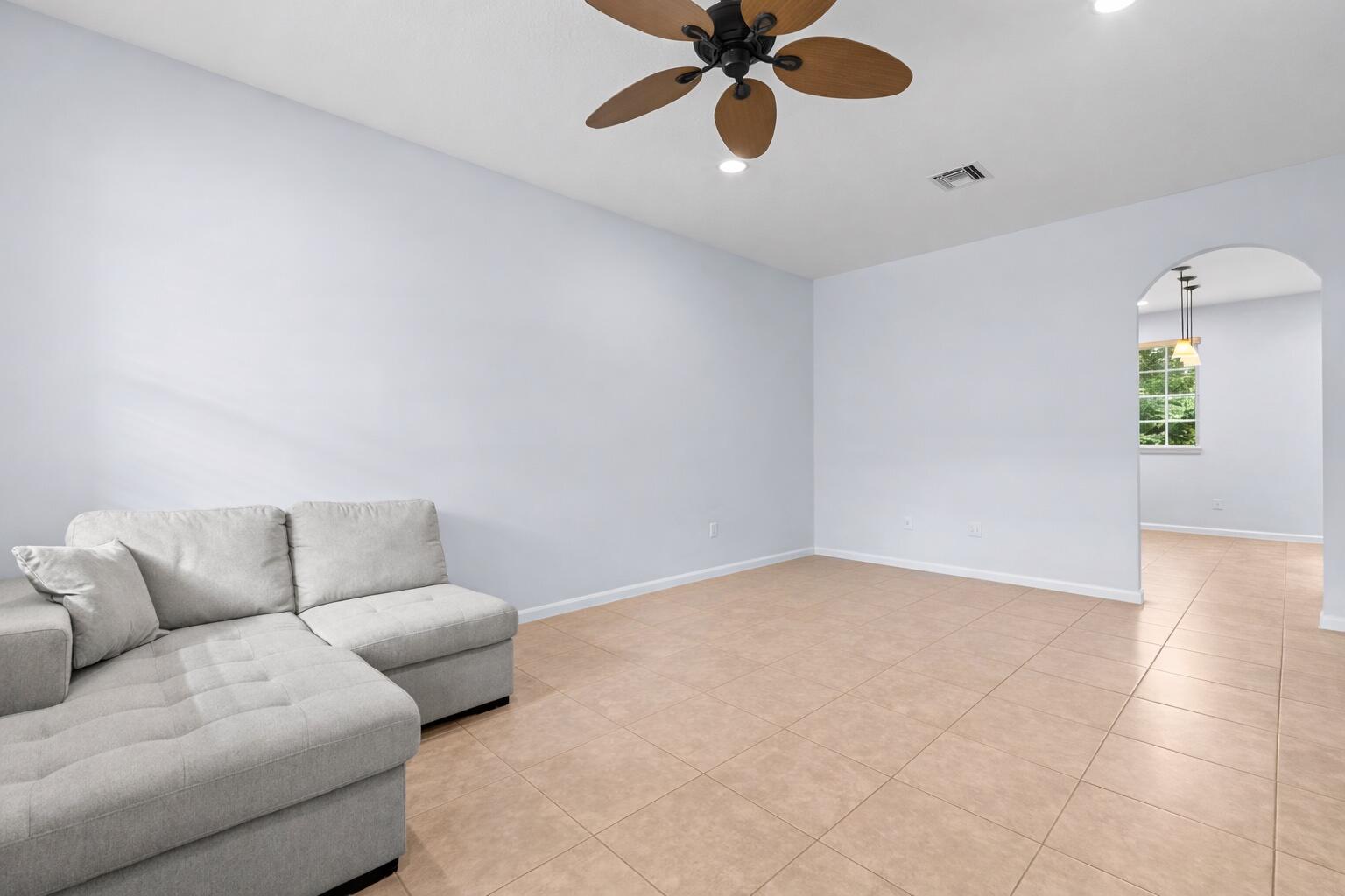 7221 Briella Drive Property Photo 9