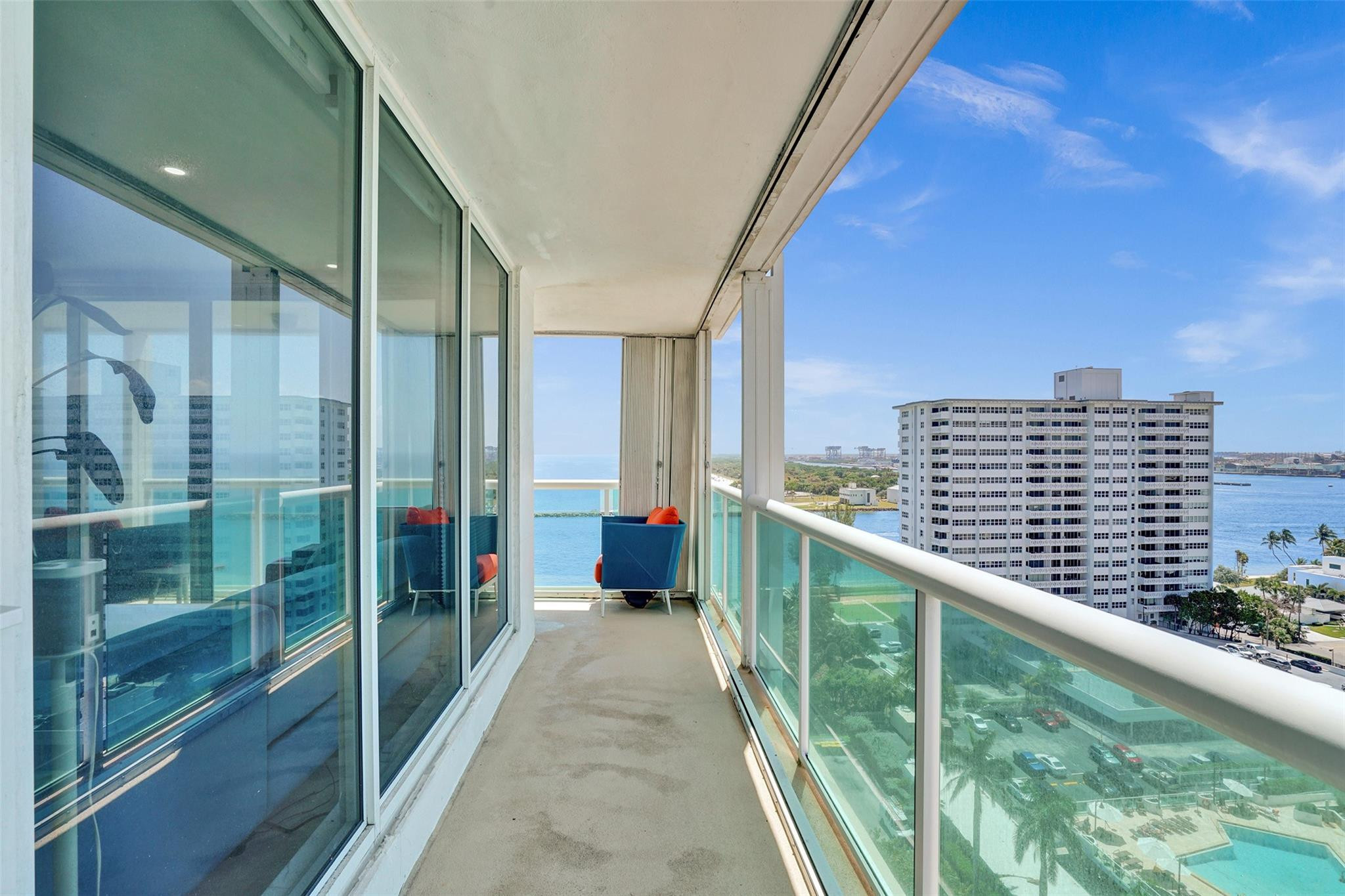 2100 S Ocean Lane 1202 Property Photo 28