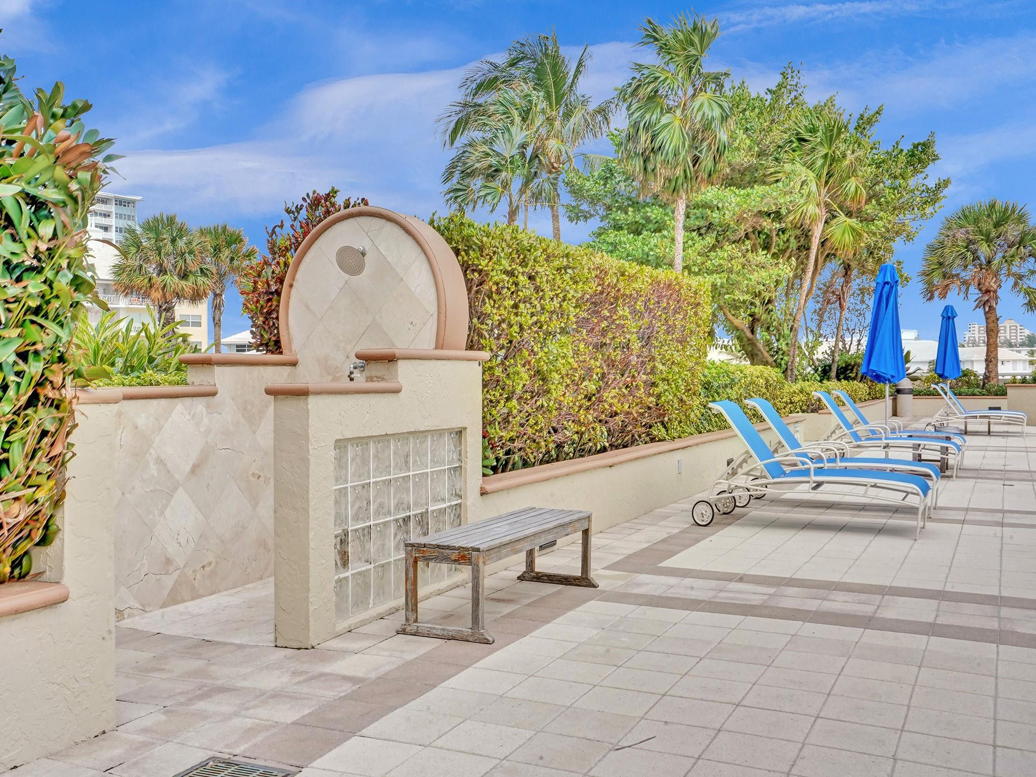 2100 S Ocean Lane 1202 Property Photo 52