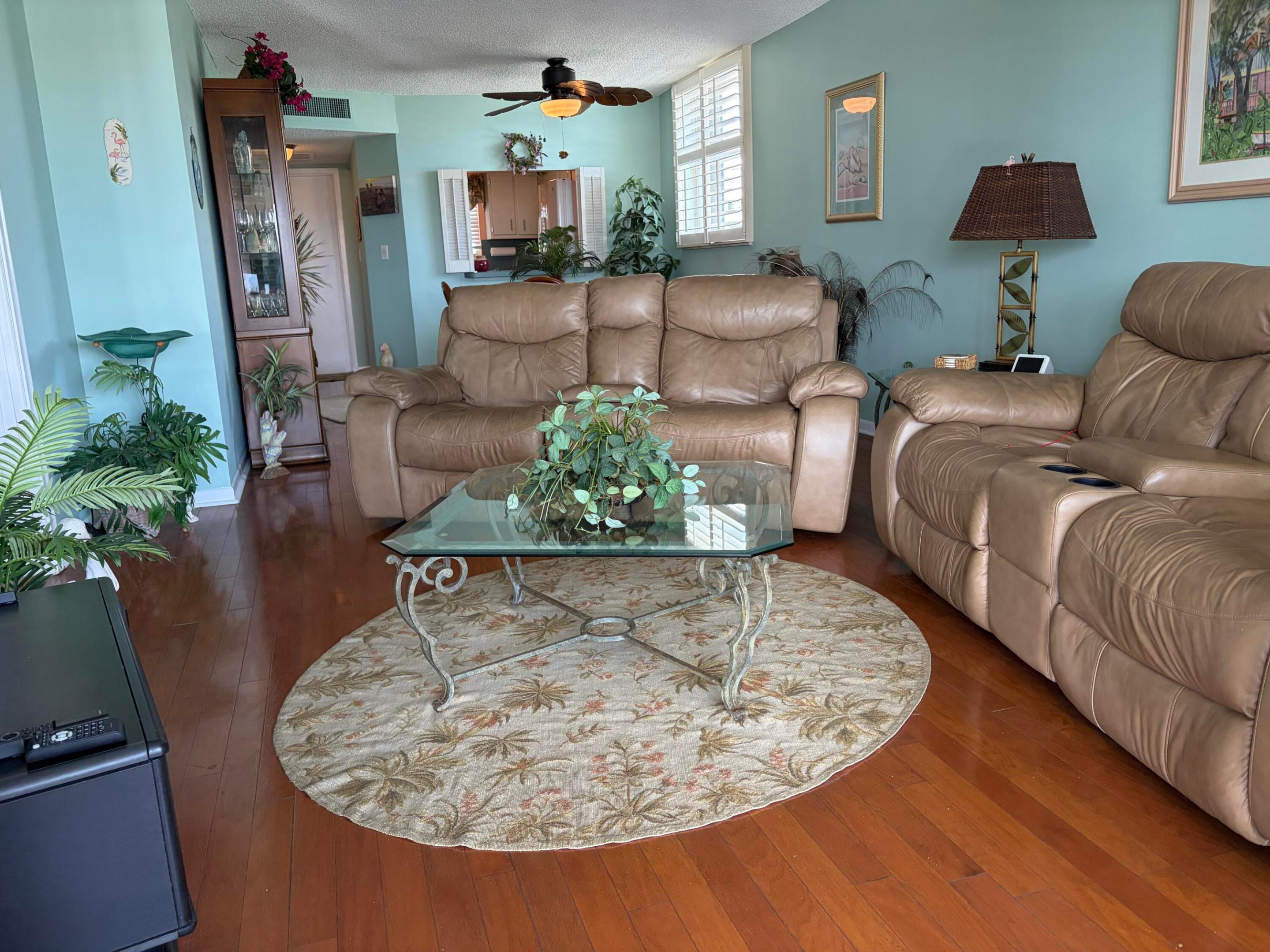 B26020768 Property Photo 7