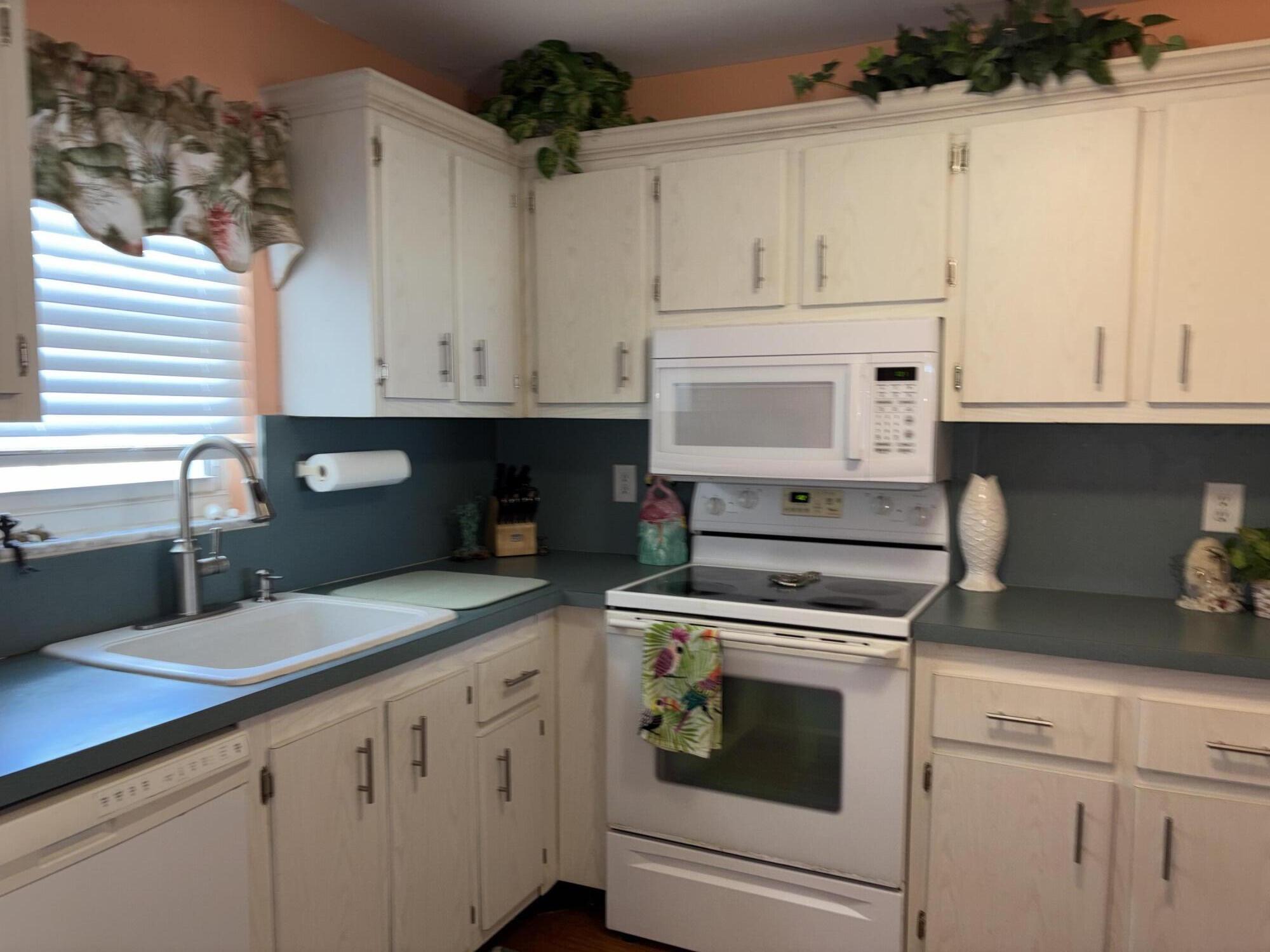B26020768 Property Photo 13