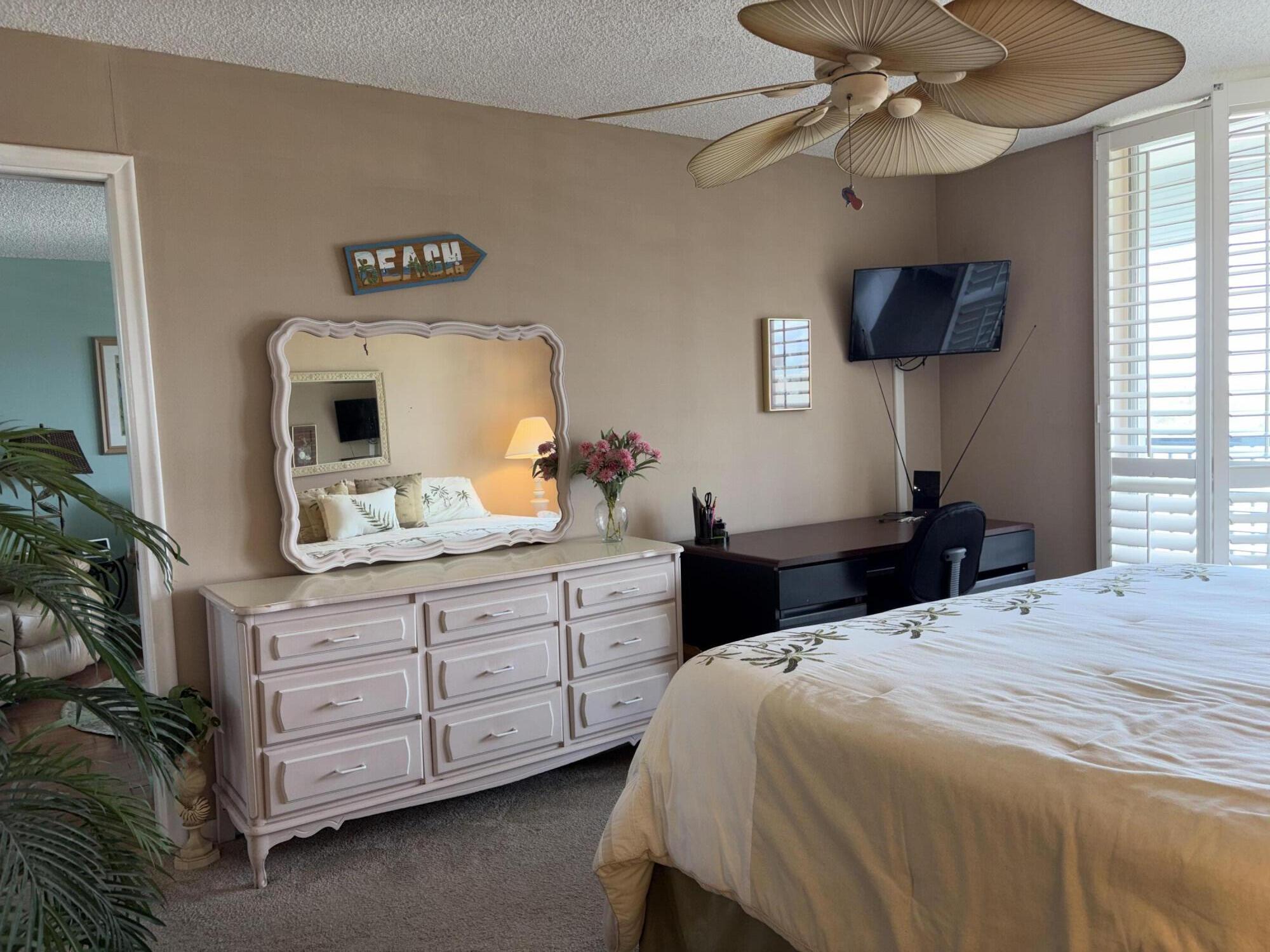 B26020768 Property Photo 20